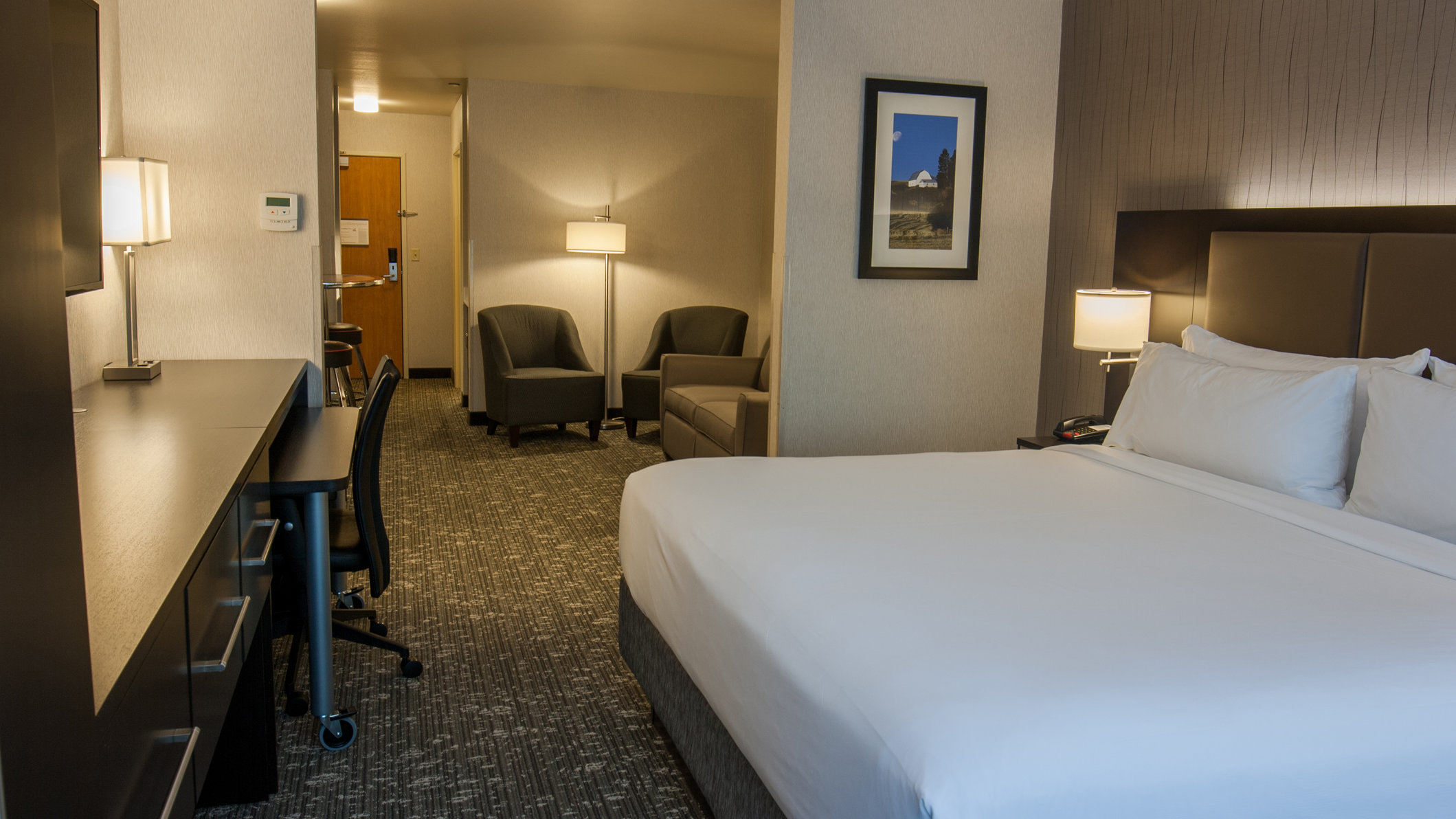Holiday Inn Express & Suites CHENEY - Tap to explore photos