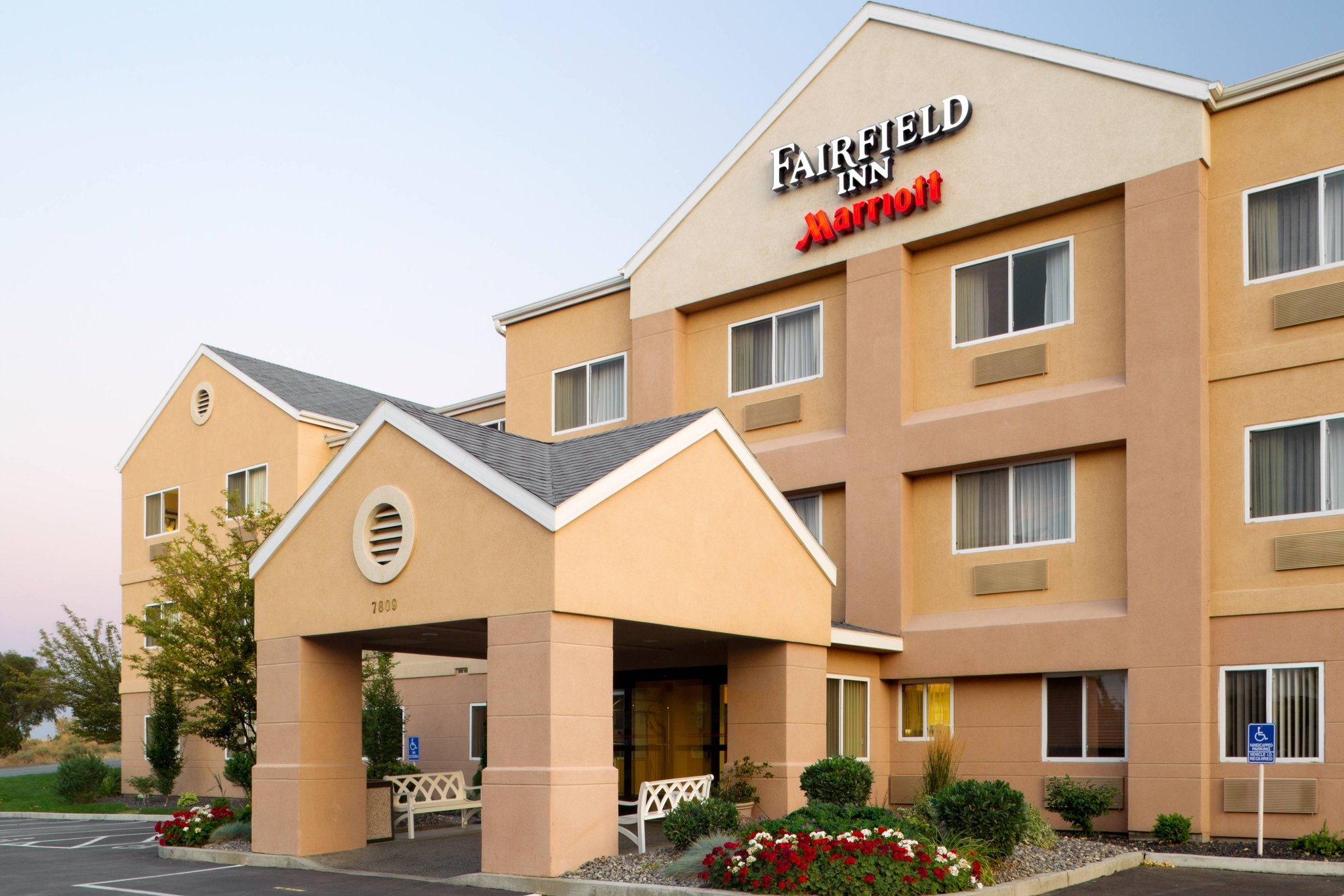 Fairfield Inn By Marriott Tourist Class Kennewick Wa Hotels Gds