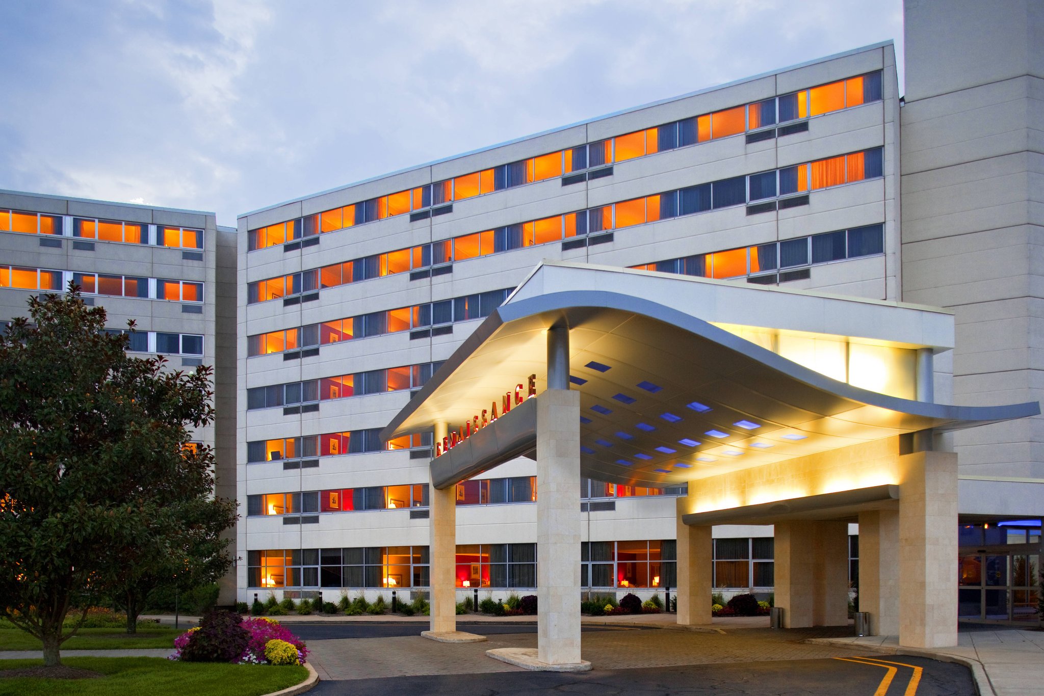 Renaissance Woodbridge Hotel Iselin, NJ Hotels First Class Hotels in