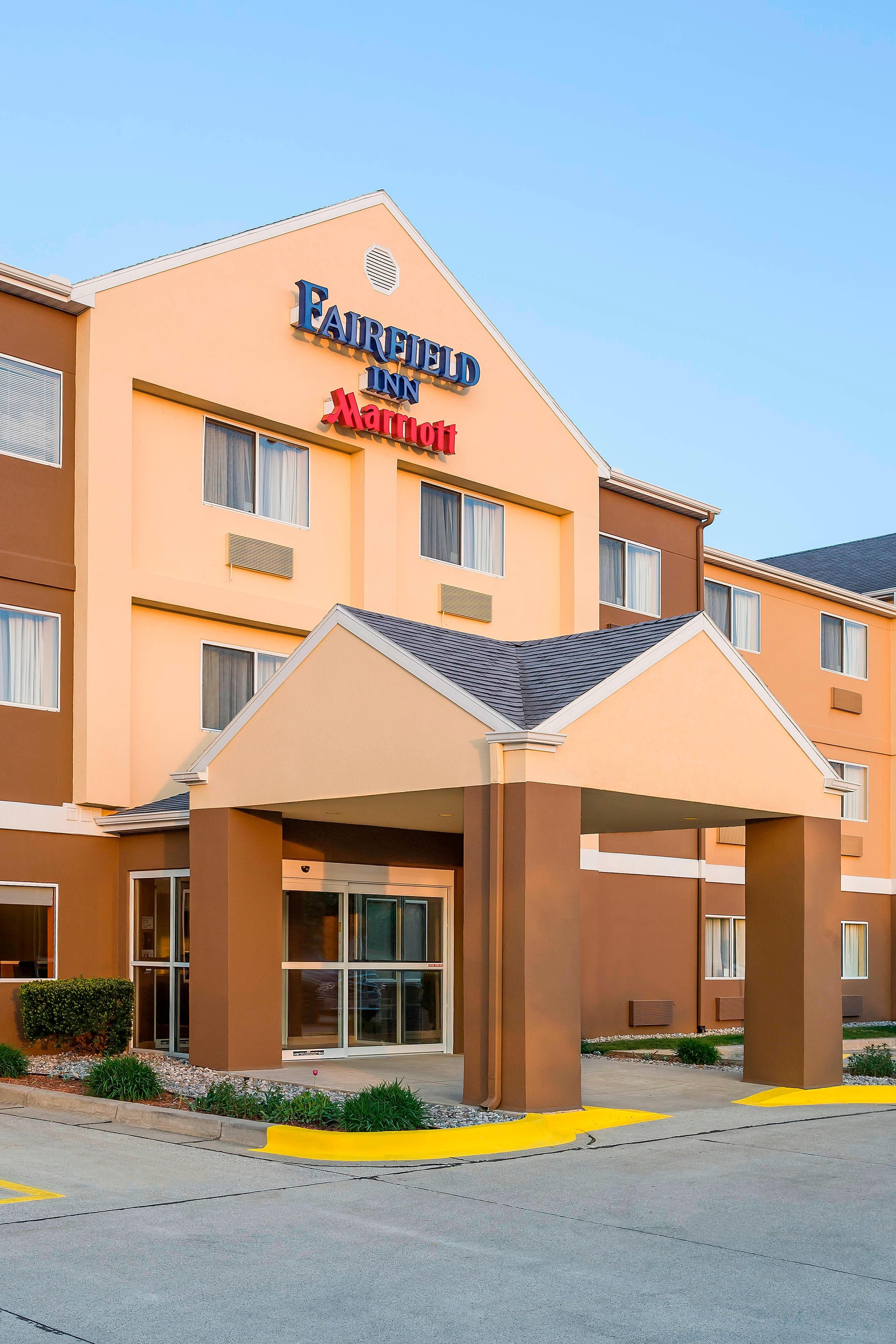 Fairfield Inn Suites Ashland Tourist Class Ashland Ky Hotels Gds Reservation Codes Travel Weekly