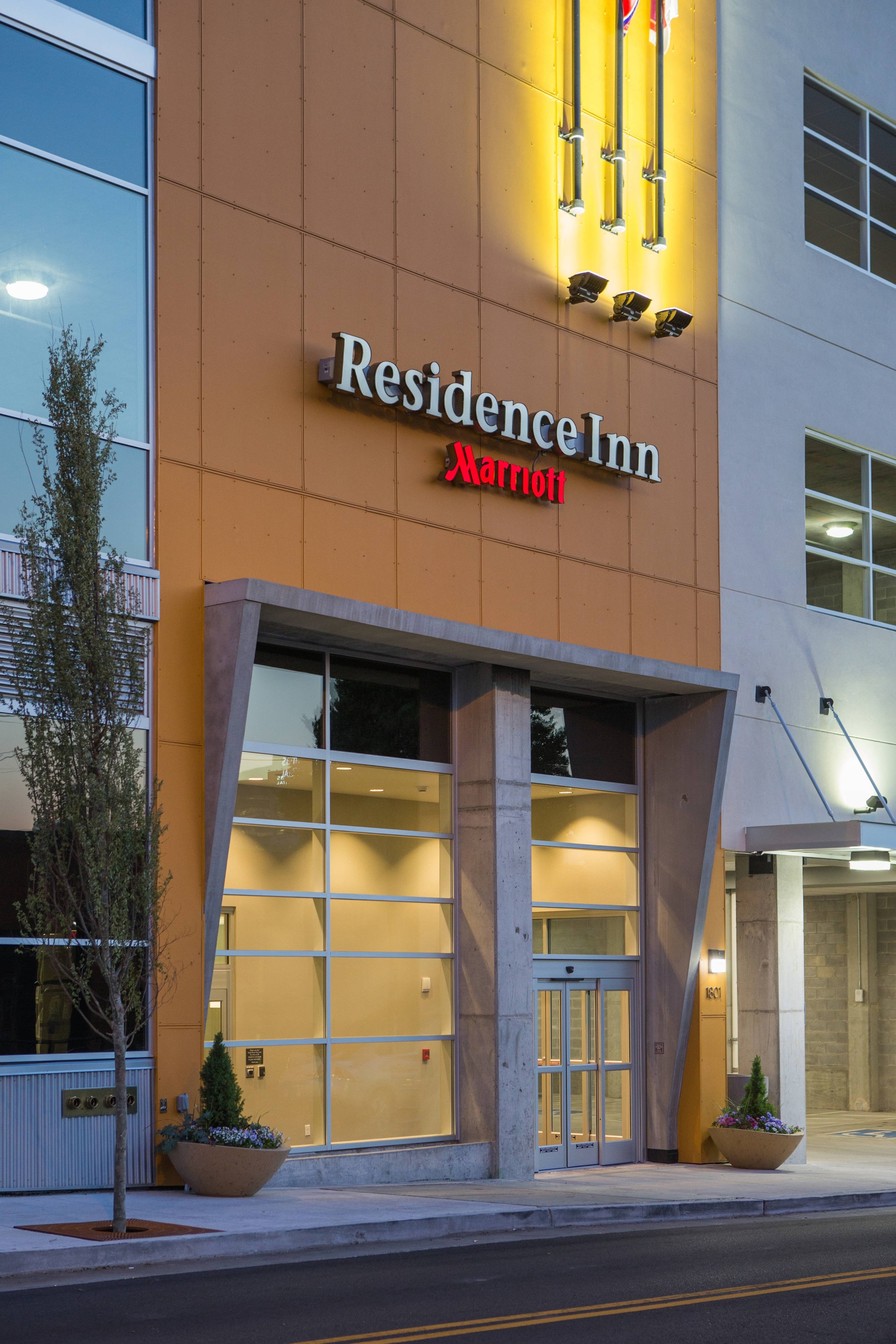 Residence Inn Vanderbilt/West End First Class Nashville, TN Hotels