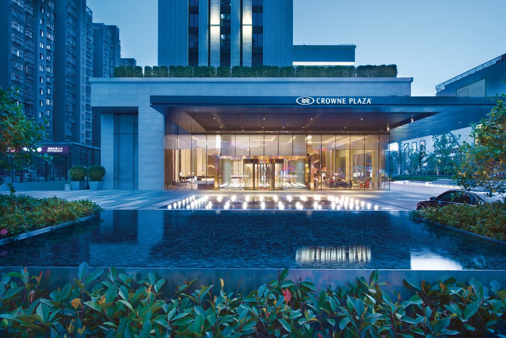 Crowne Plaza HANGZHOU HEDA - Tap to explore photos