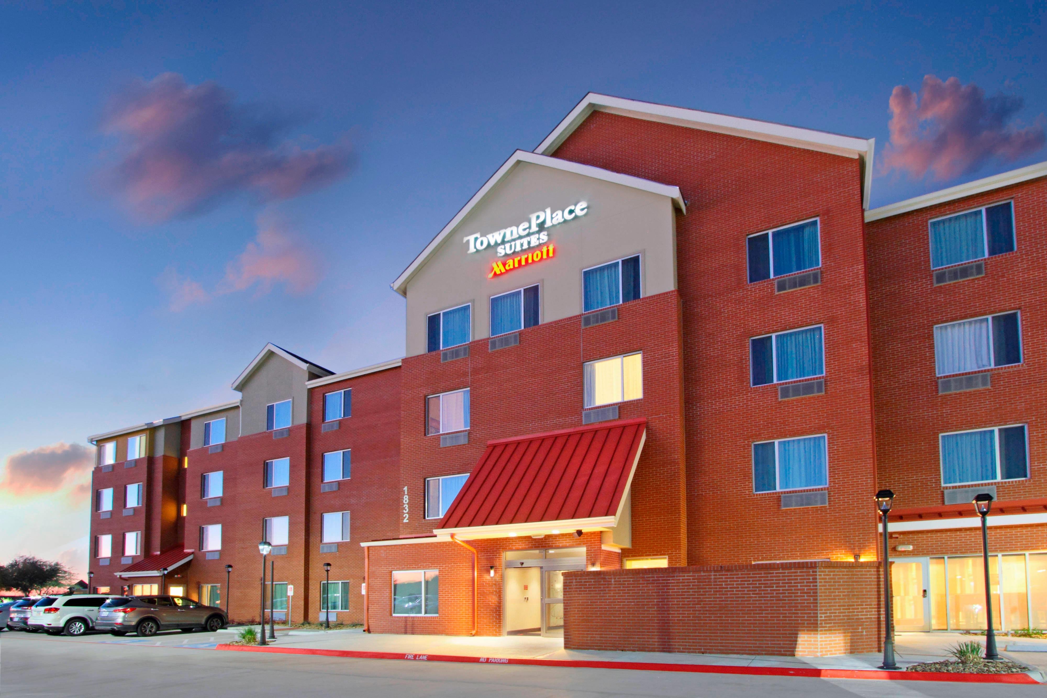 Towneplace Suites Dallas Mckinney- Tourist Class Mckinney Tx Hotels- Gds Reservation Codes Travel Weekly