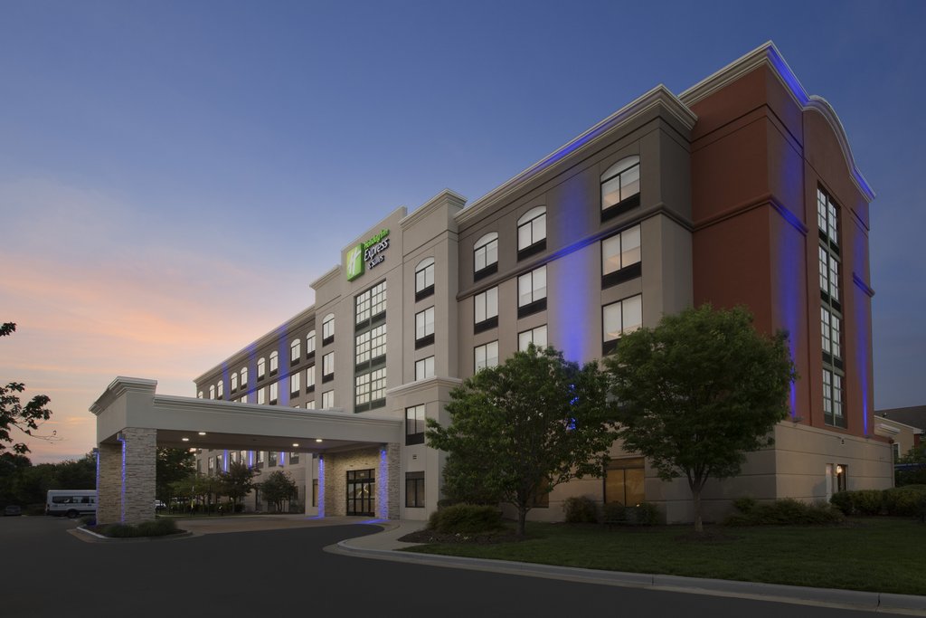 Holiday Inn Express & Suites BALTIMORE - BWI AIRPORT NORTH - Tap to explore photos