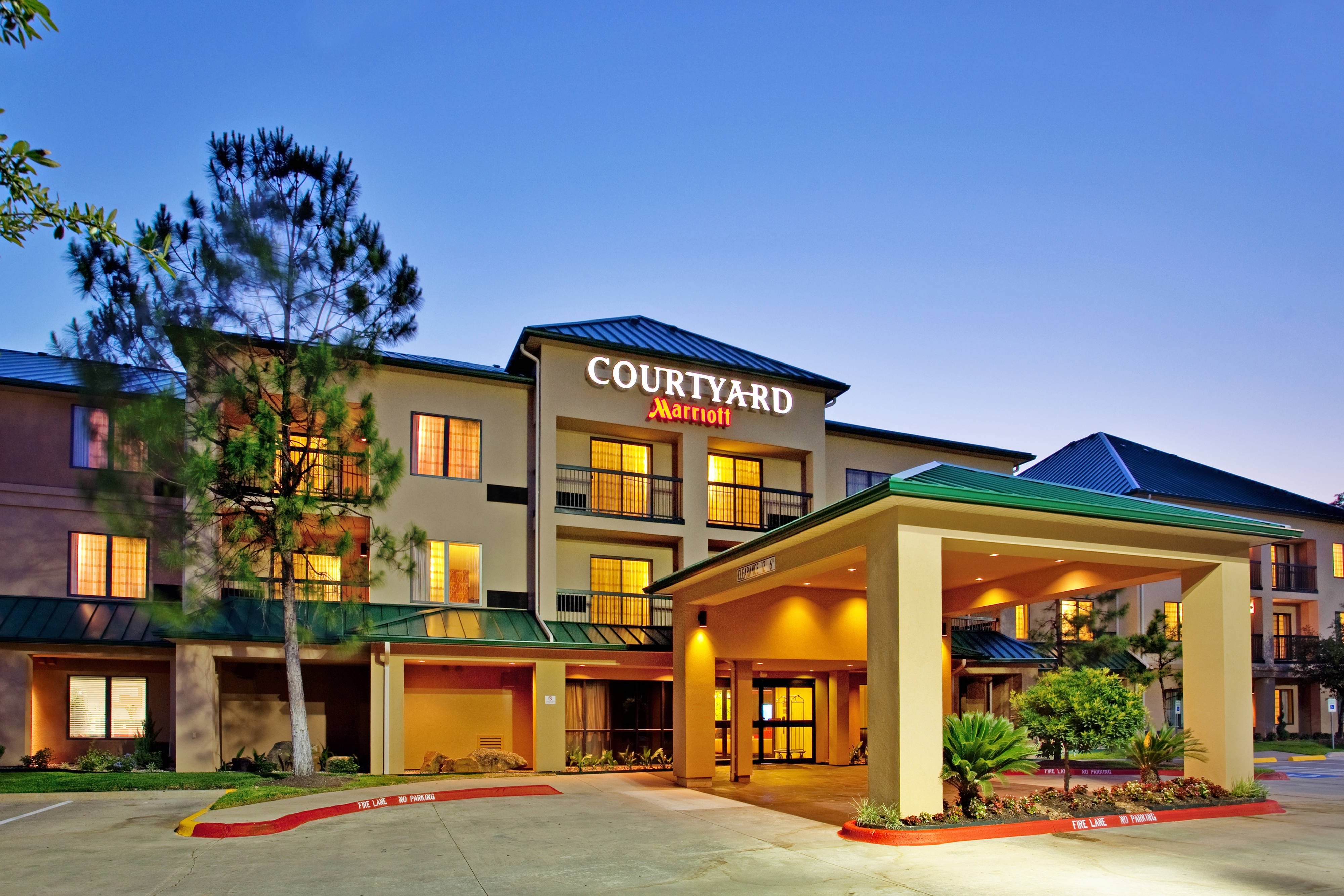 Courtyard Houston The Woodlands First Class The Woodlands, TX Hotels