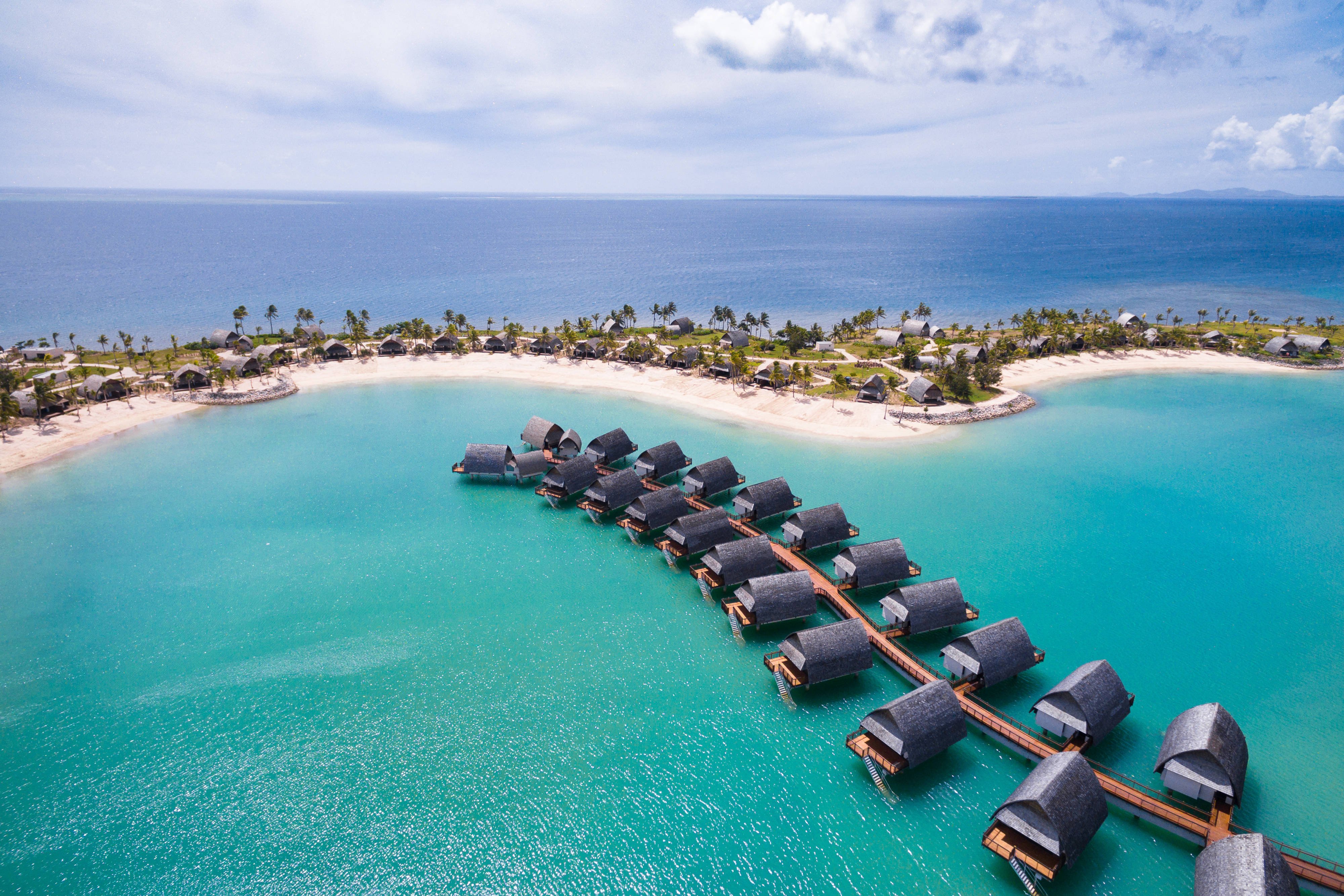 Fiji Islands Hotels; Fiji Marriott Resort Momi Bay- Nadi, Viti Levu Island, Fiji Hotels
