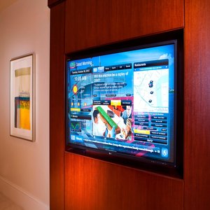 Courtyard by Marriott New Orleans Near the French Quarter - Tap to explore photos