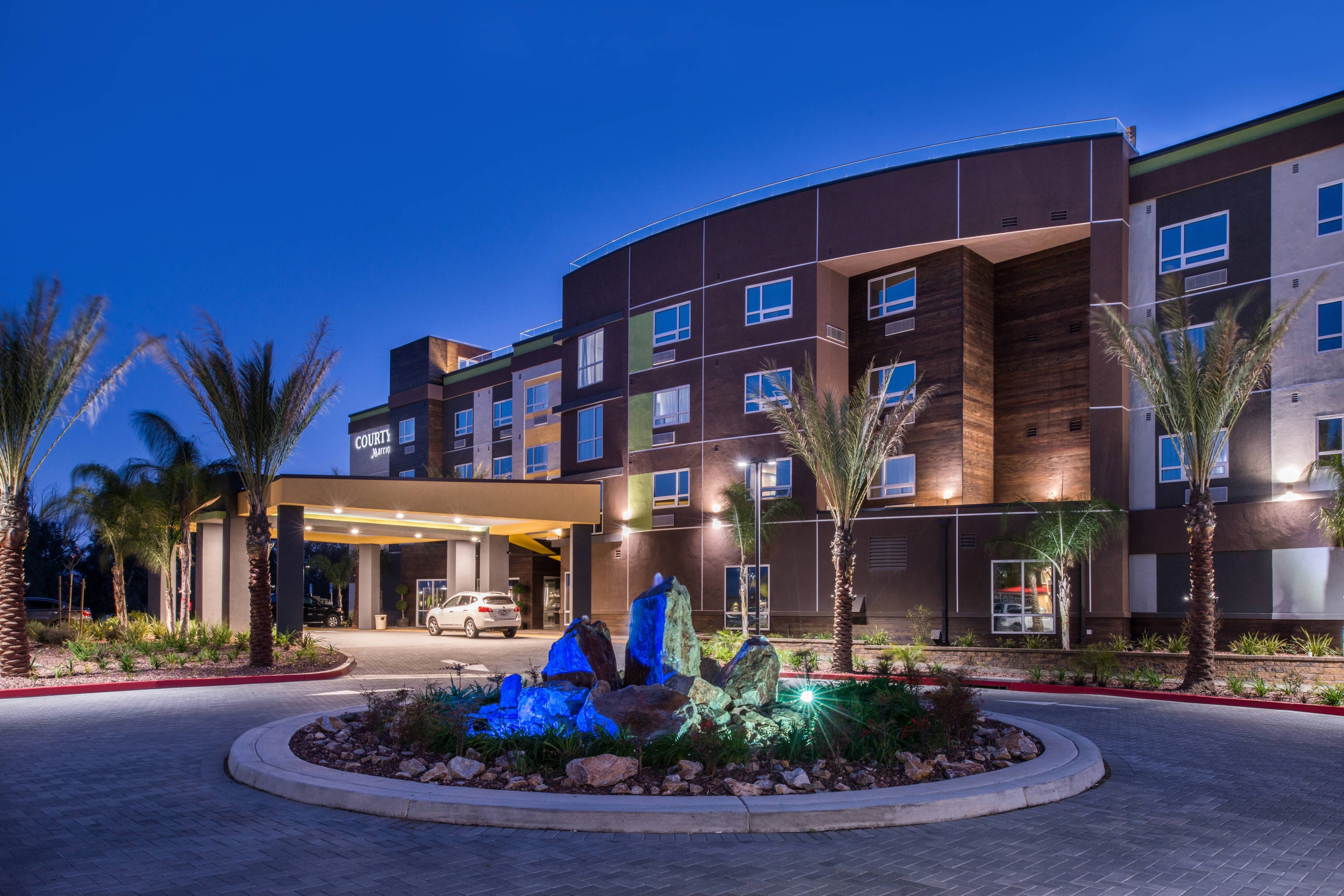 Courtyard Temecula Murrieta- First Class Murrieta Ca Hotels- Gds Reservation Codes Travel Weekly