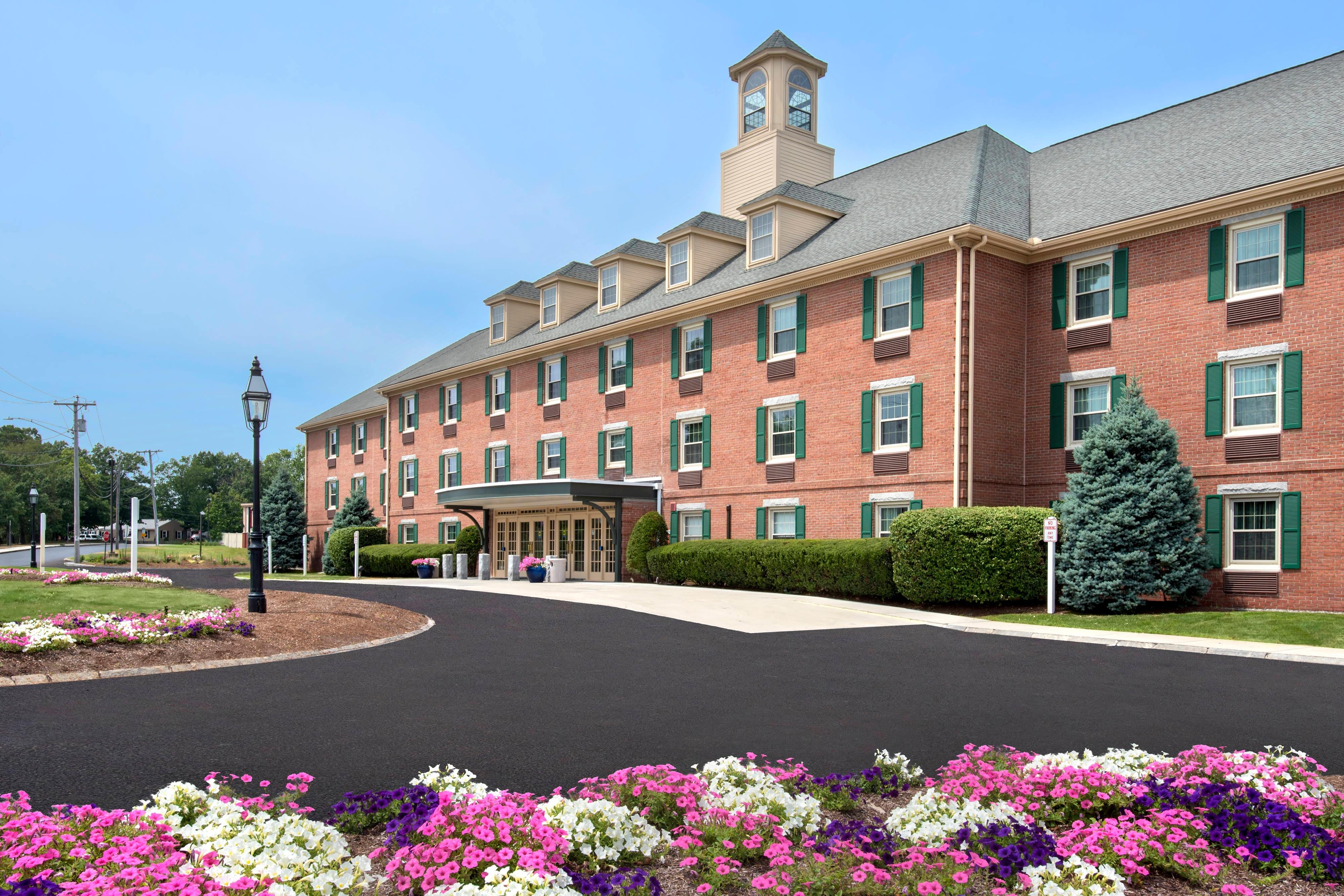 Courtyard by Marriott Boston/Woburn- Woburn, MA Hotels- First Class