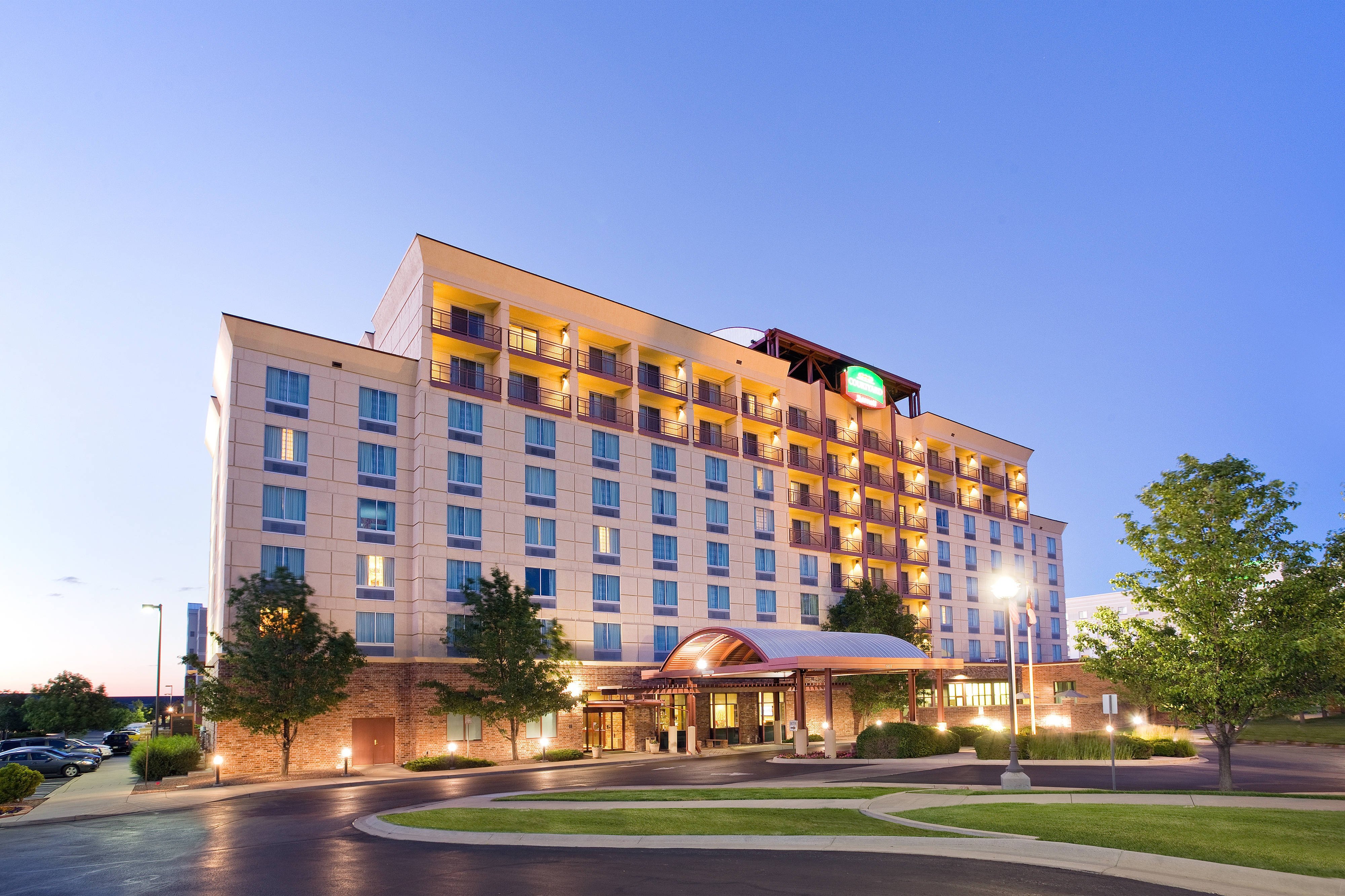 Courtyard by Marriott Denver Airport- Denver, CO Hotels- First Class