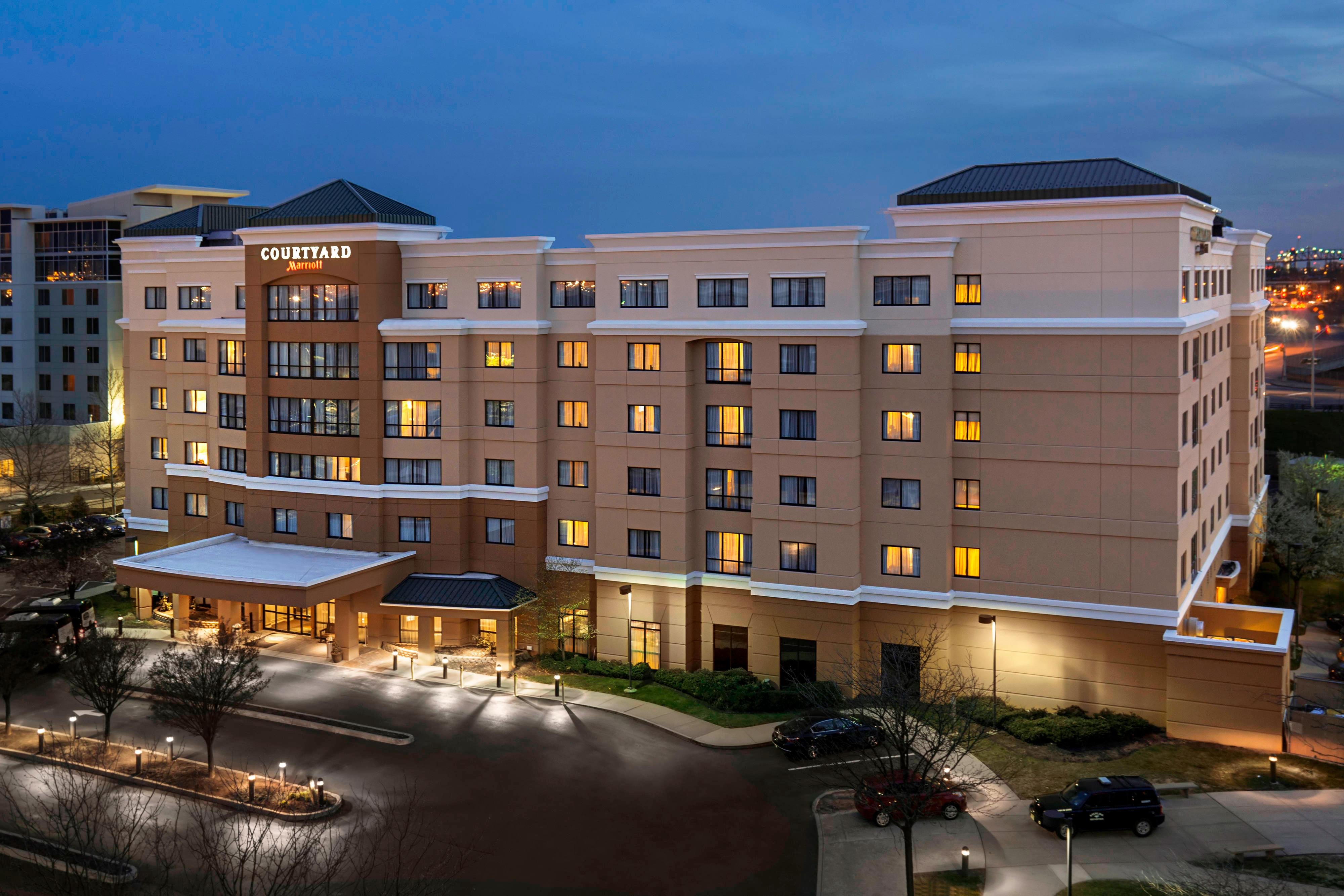 Courtyard By Marriott Newark Elizabeth First Class Elizabeth Nj Hotels Gds Reservation Codes Travel Weekly