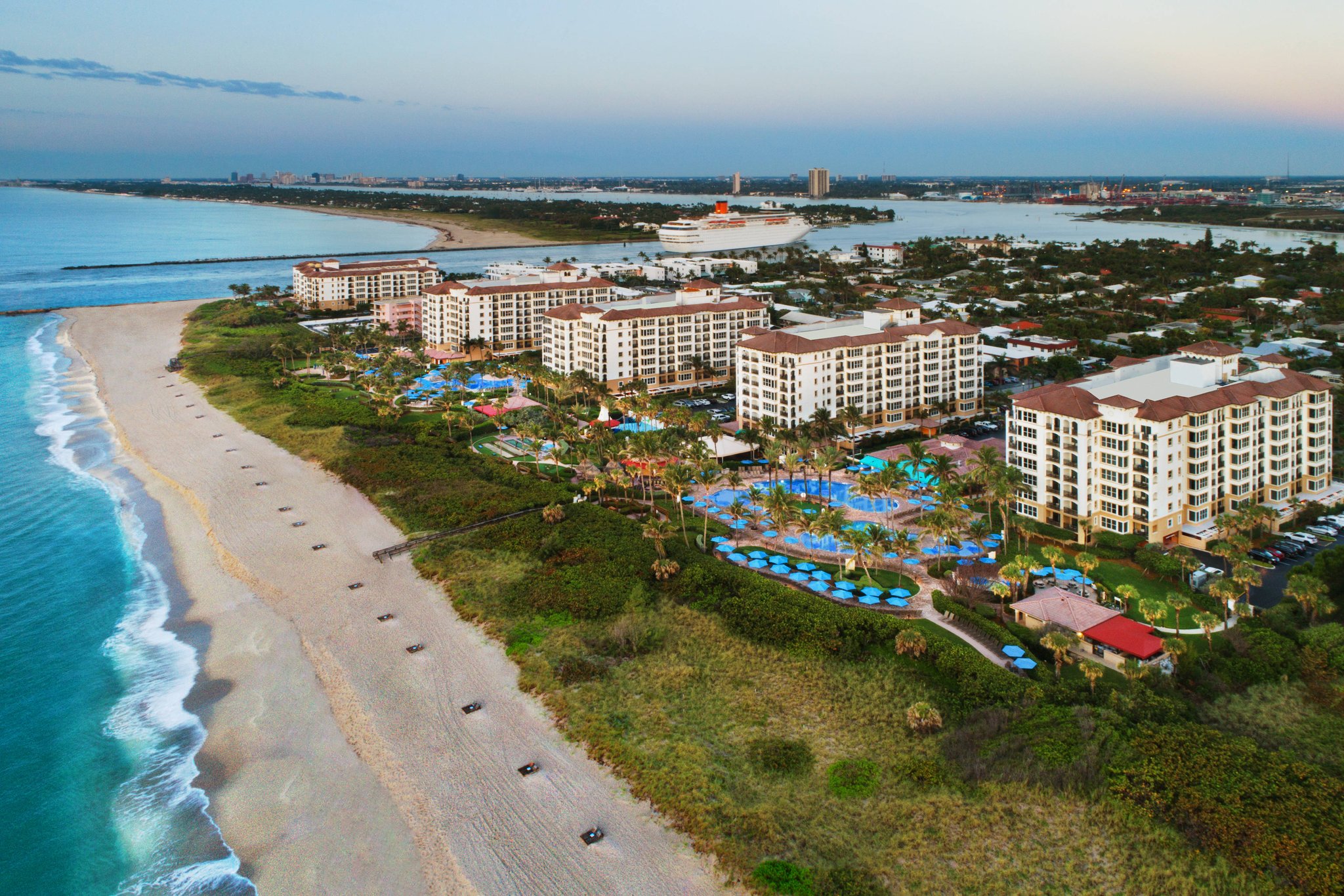 Marriott's Ocean Pointe Palm Beach Shores, FL Hotels First Class