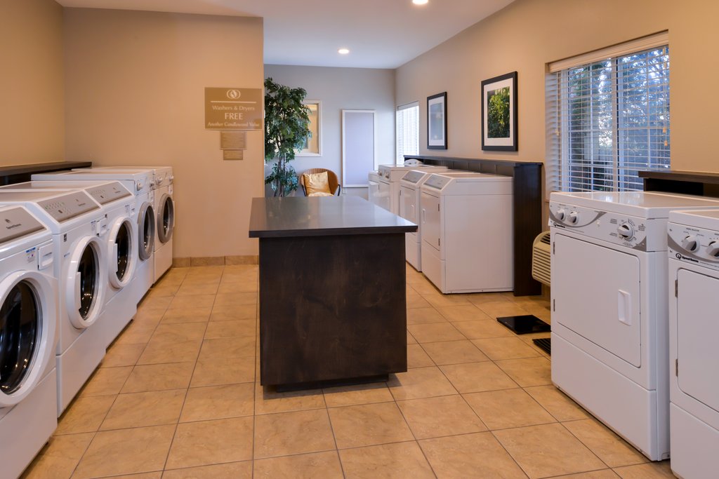 Candlewood Suites BLOOMINGTON-NORMAL, an IHG hotel - Tap to explore photos