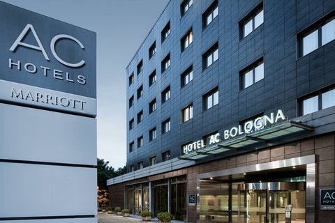 AC Hotel Bologna by Marriott - Tap to explore photos