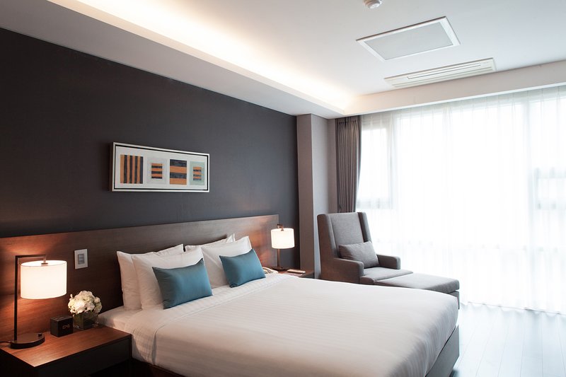 FRASER PLACE CENTRAL | SEOUL 78 TONGILRO JUNG-GU | +82 2-2220-8000