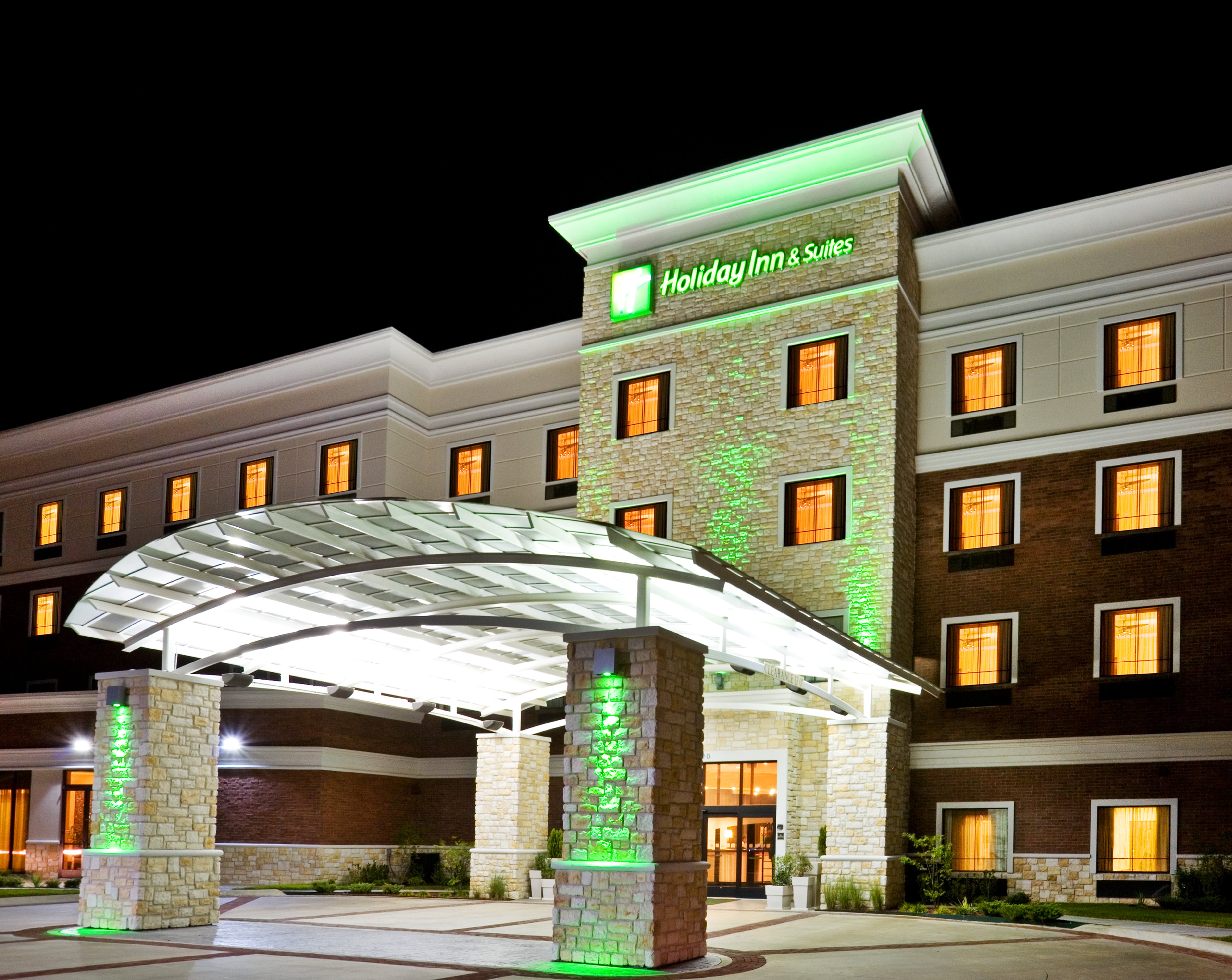 Holiday Inn & Suites McKinney-Fairview
