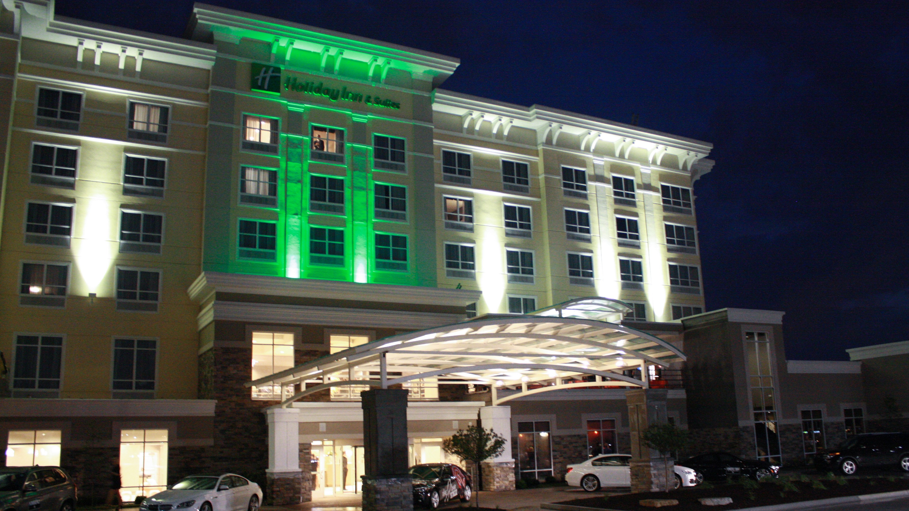Holiday Inn & Suites Davenport
