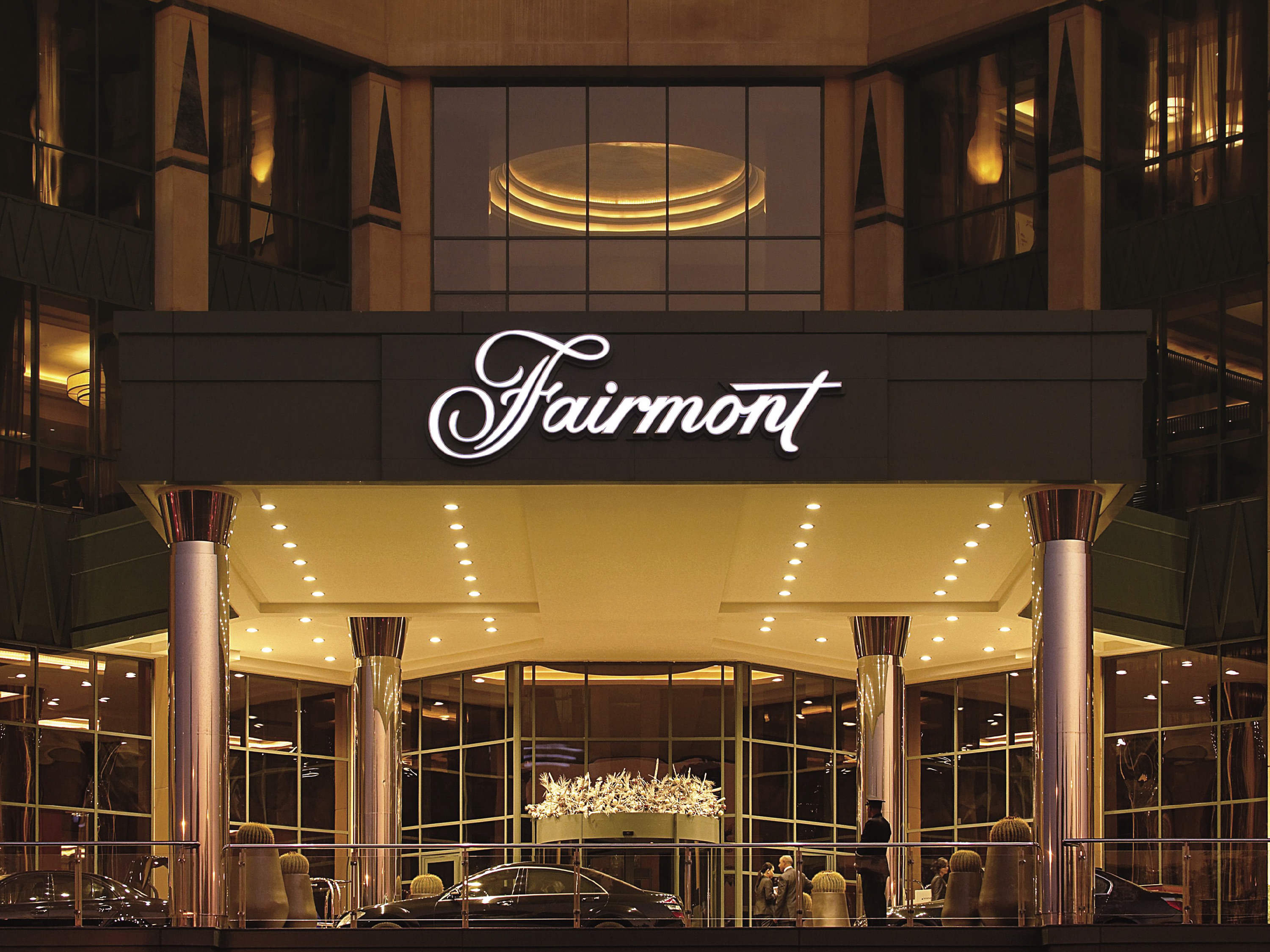Fairmont Nile City Hotel, Cairo