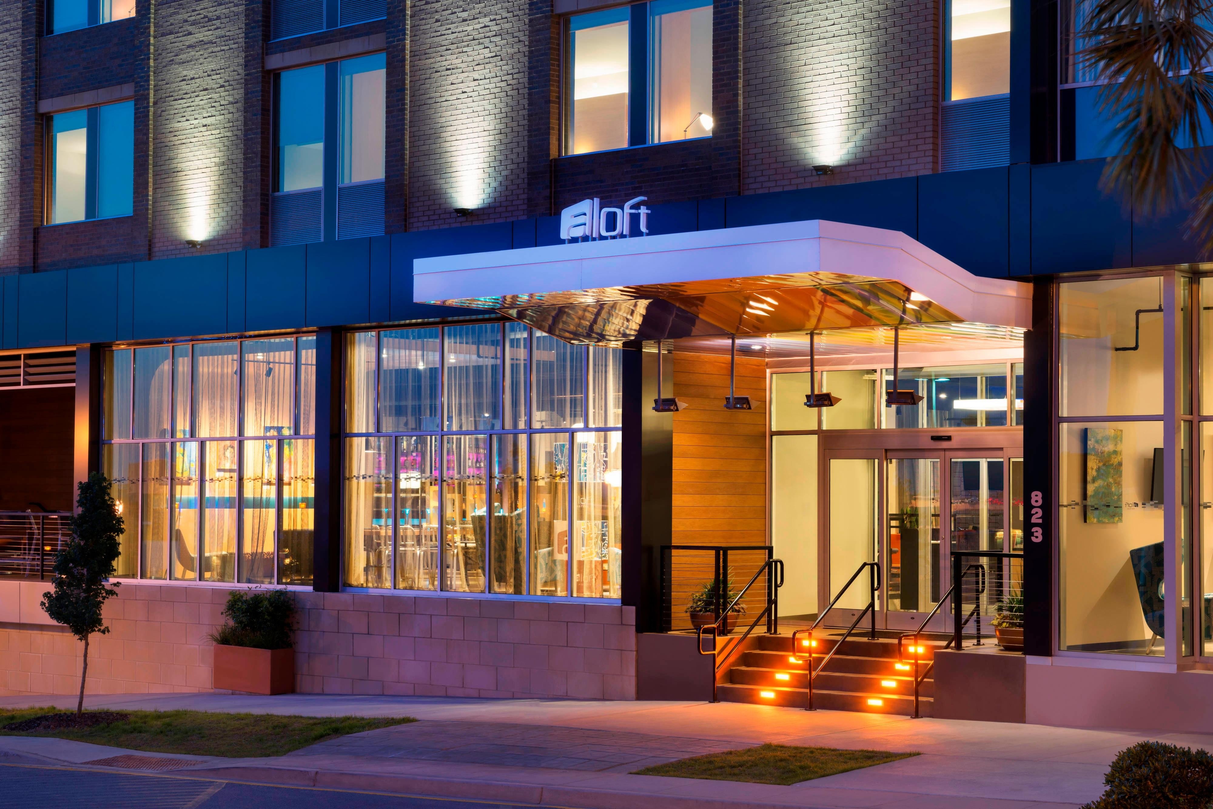 downtown columbia stores