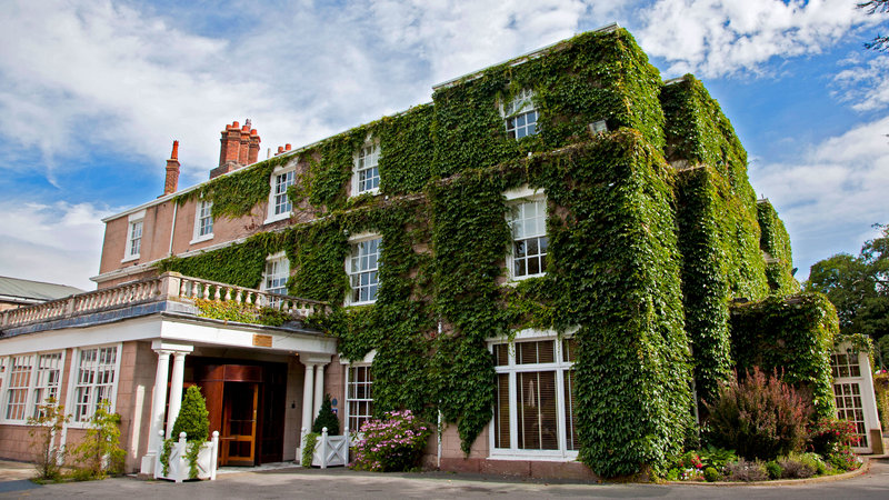 Rowton Hall Hotel And Spa | Whitchurch Road, Chester CH3 6AD | +44 1244 335262