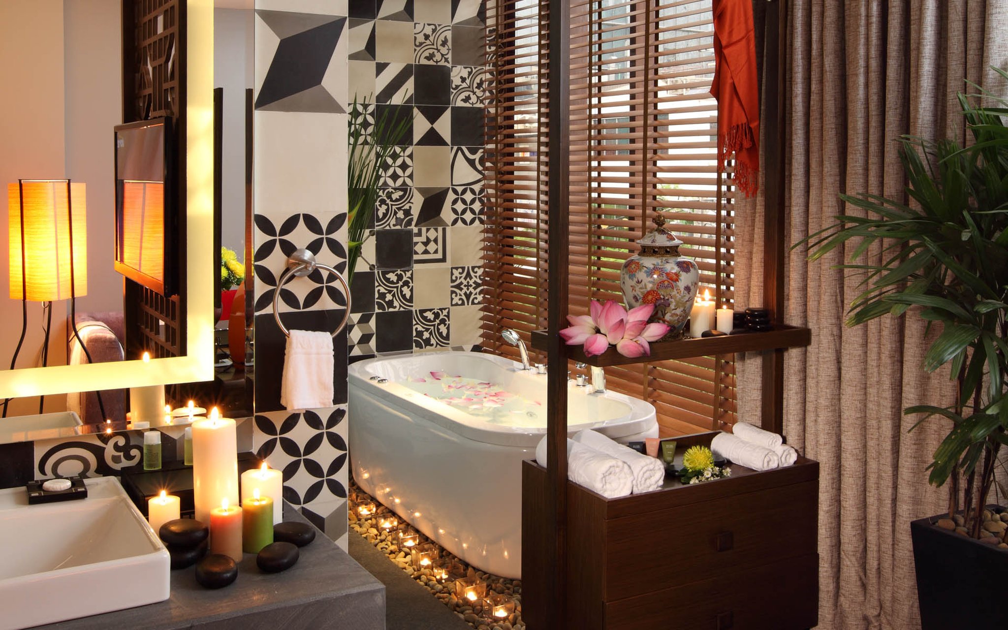 Silverland Sakyo Hotel and Spa