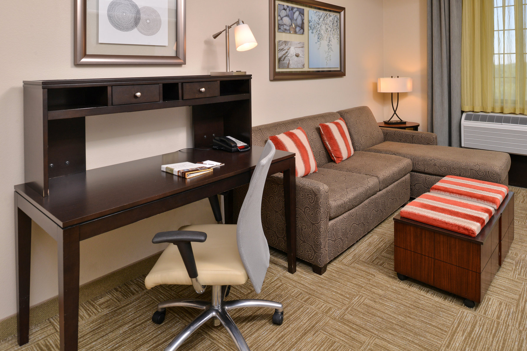 Staybridge Suites San Antonio-Stone Oak - Tap to explore photos