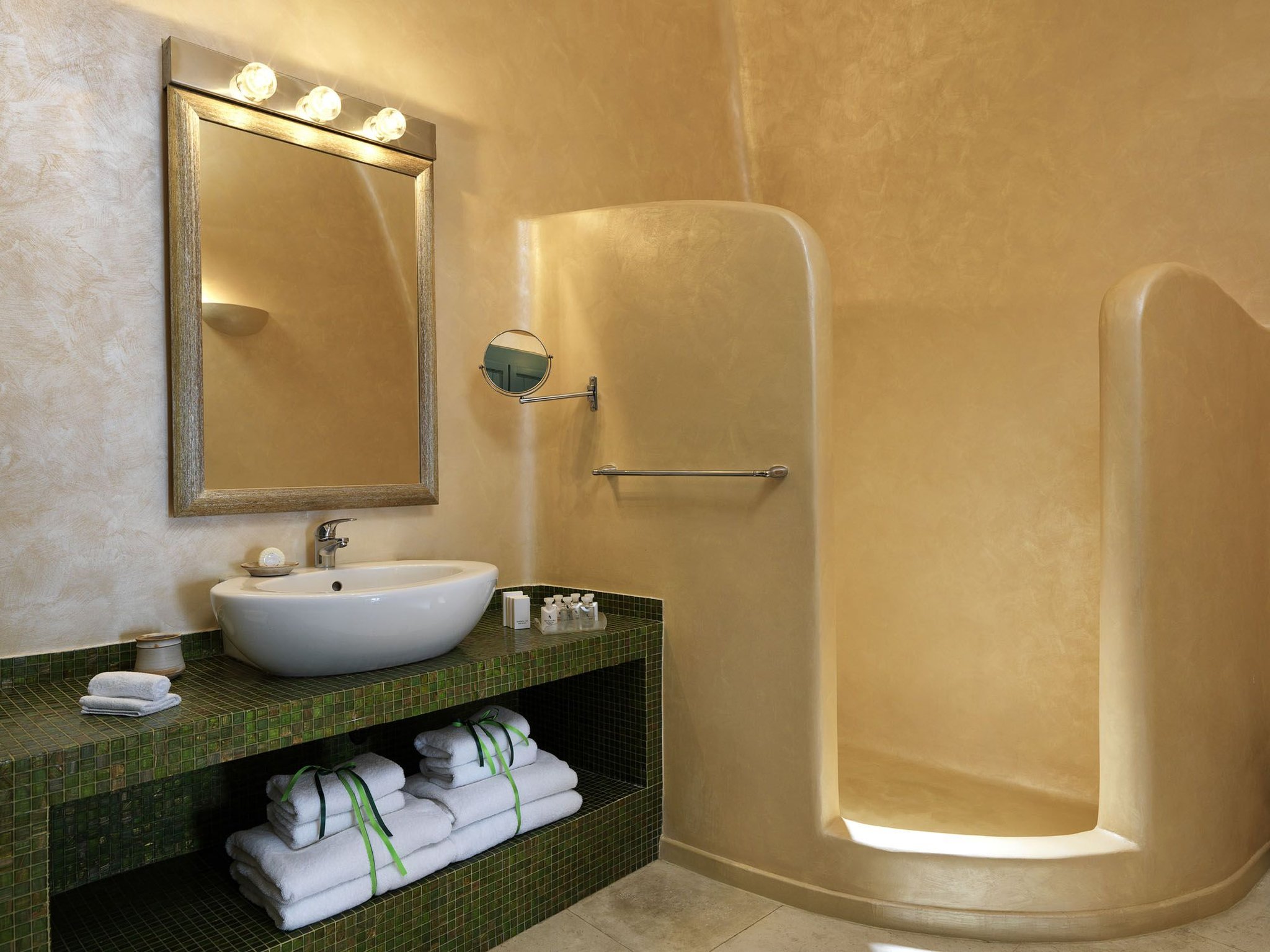Astra Suites