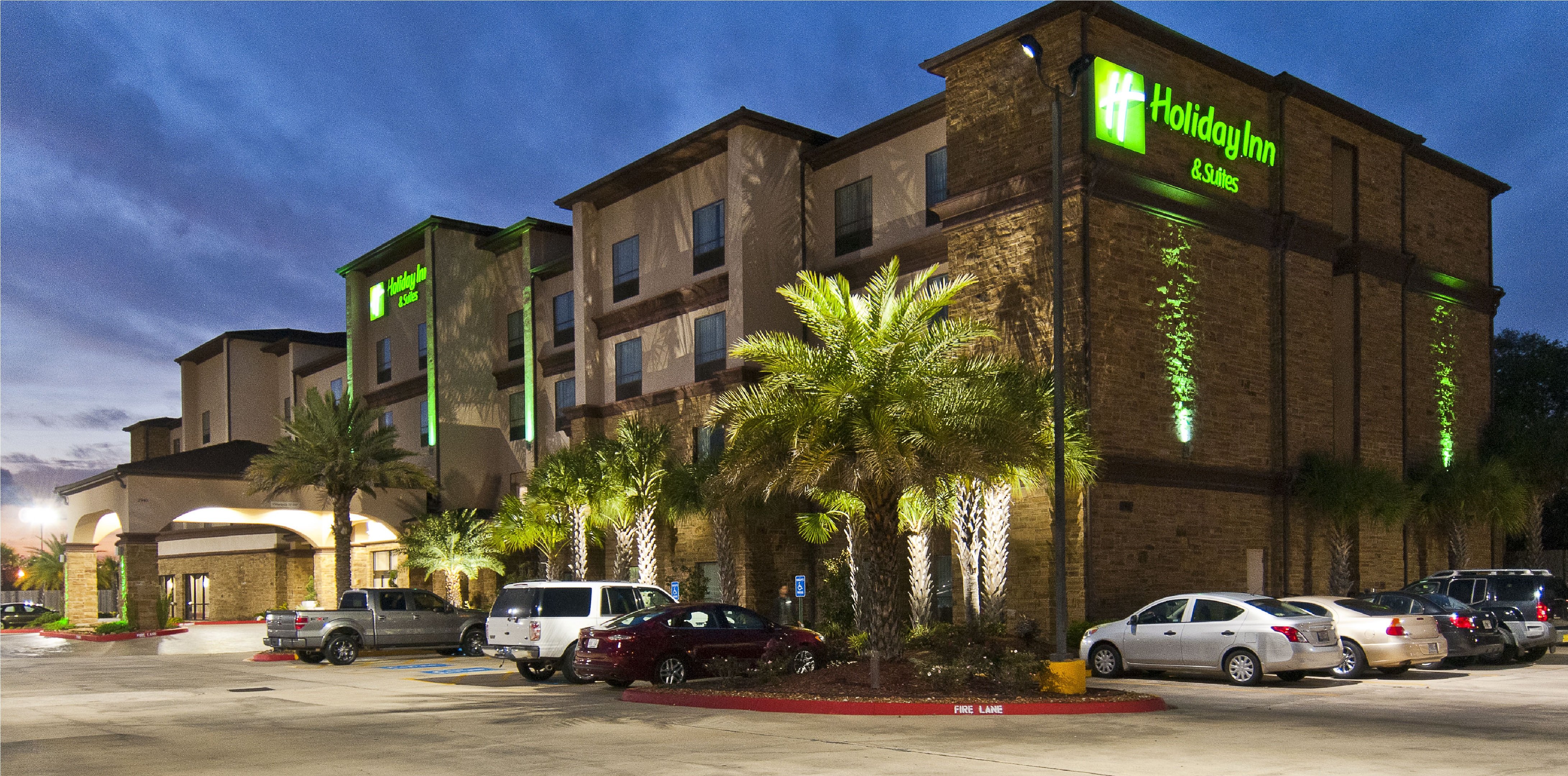 Holiday Inn Suites Lake Charles South First Class Lake Charles La Hotels Gds Reservation Codes Travel Weekly