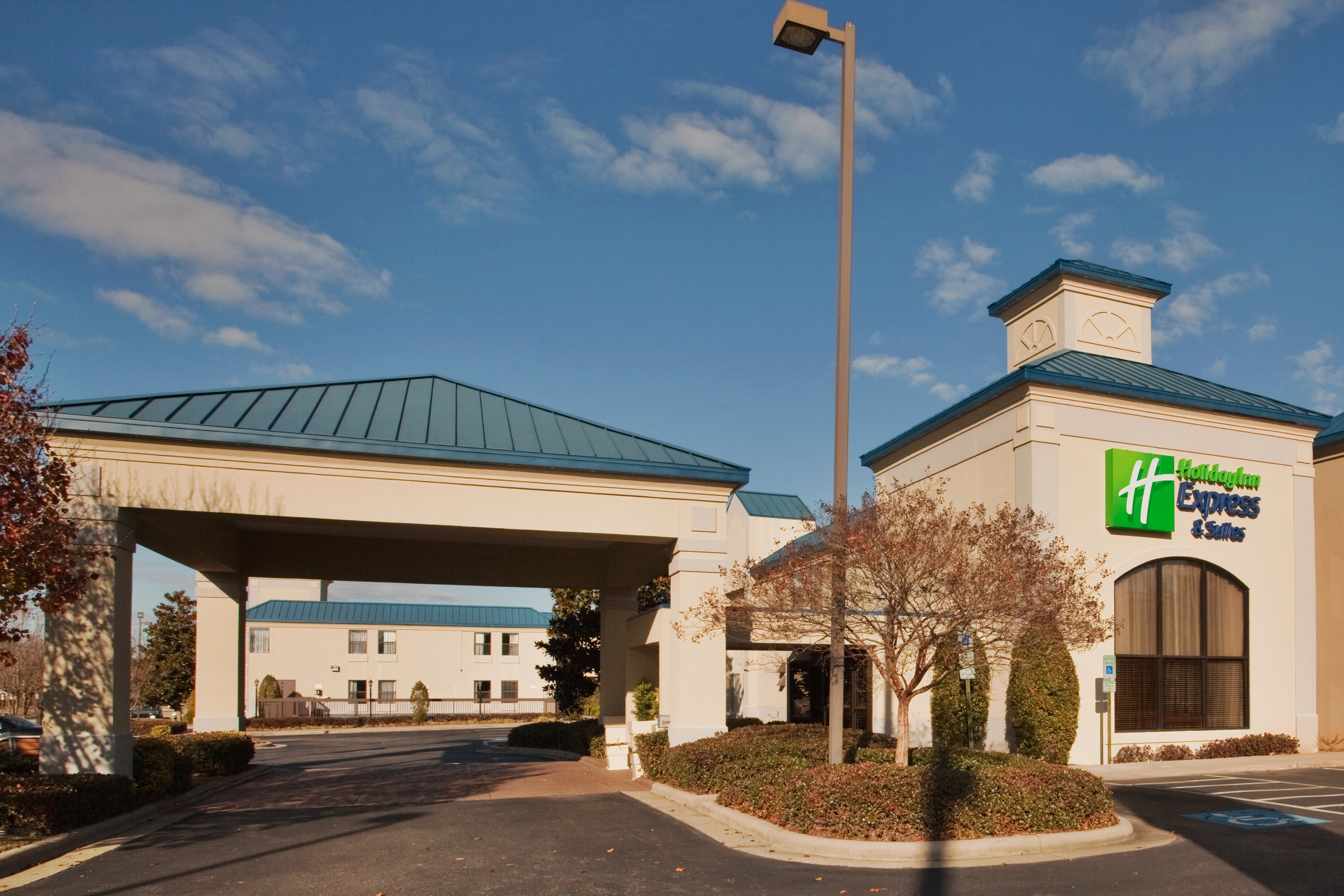 Holiday Inn Express & Suites Wilson I95 Wilson, NC Hotels Tourist