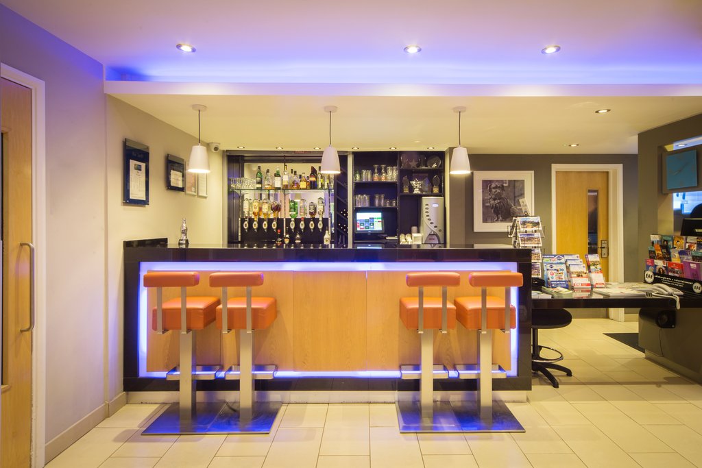 Holiday Inn Express EDINBURGH - ROYAL MILE