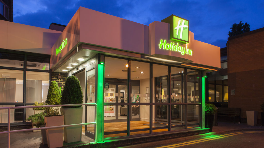 Holiday Inn Portsmouth - Tap to explore photos