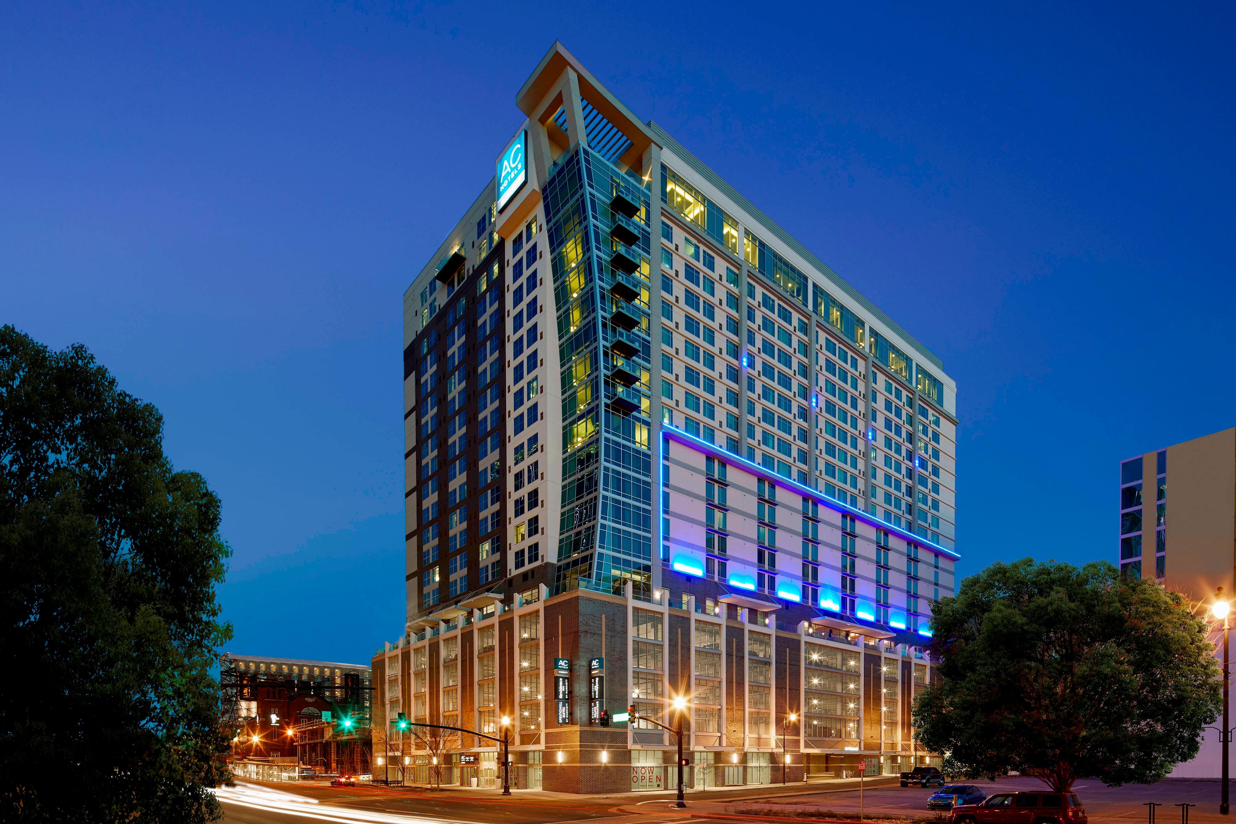 Residence Inn By Marriott Downtown Nashville TN Hotels First Class 