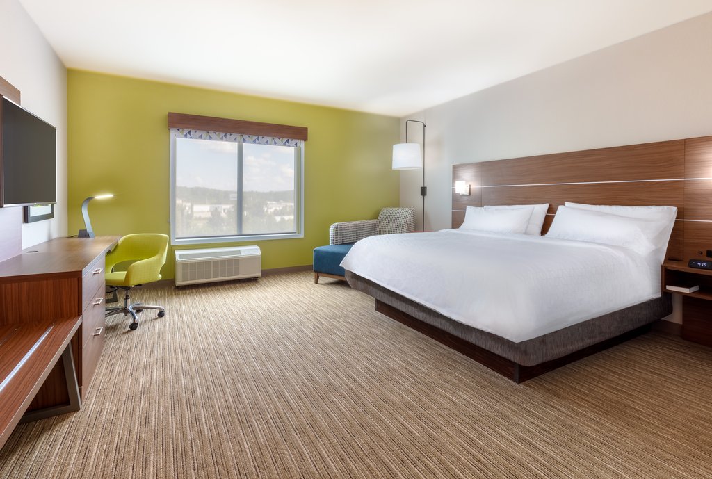 Holiday Inn Express CALHOUN SOUTH - Tap to explore photos