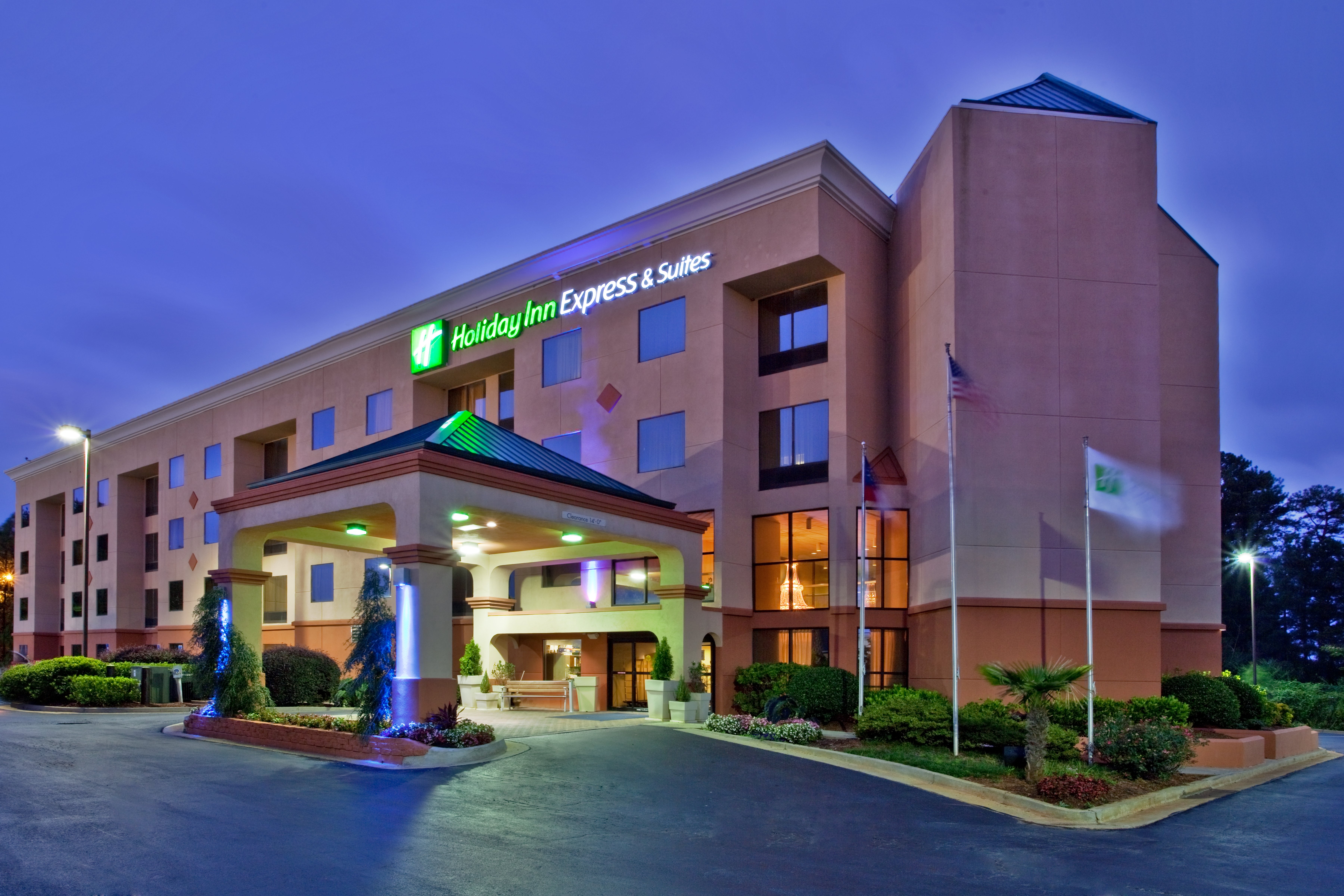 Deson Blackmails Mother Pornpet Friendly Hotels In Lawrenceville Ga