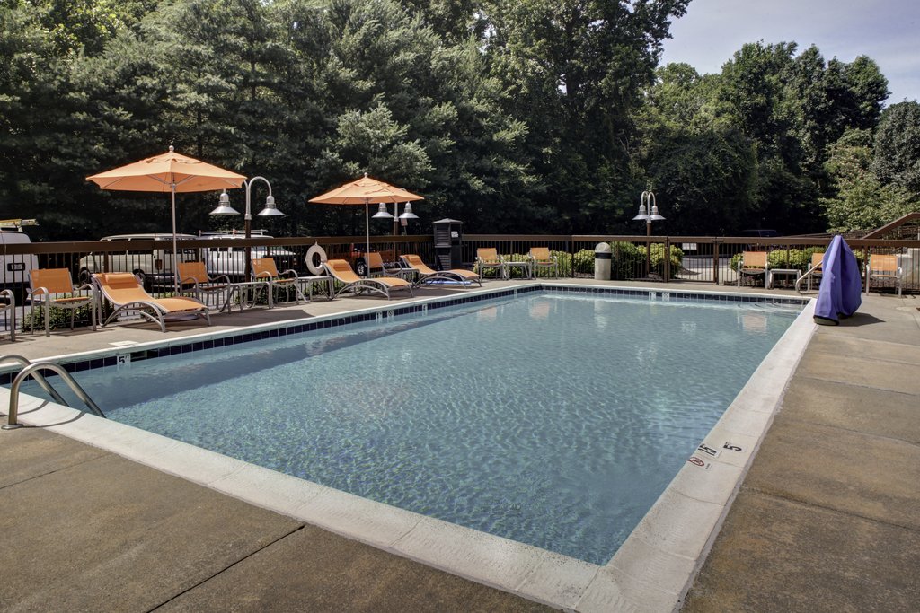 Holiday Inn Express Richmond-Mechanicsville, an IHG Hotel - Tap to explore photos