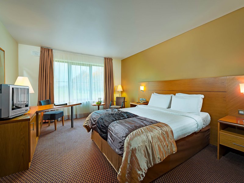 Ballykisteen Hotel & Golf Resort | Ballykisteen,, Tipperary | +353 62 33333
