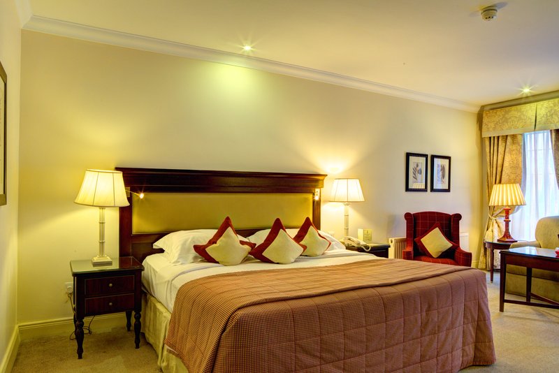 Keadeen Hotel | CURRAGH ROAD, Avoca | +353 45 431 666