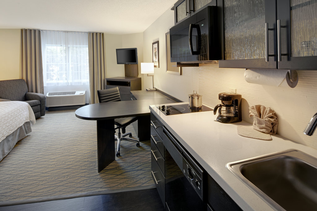 Candlewood Suites Rogers-Bentonville - Tap to explore photos