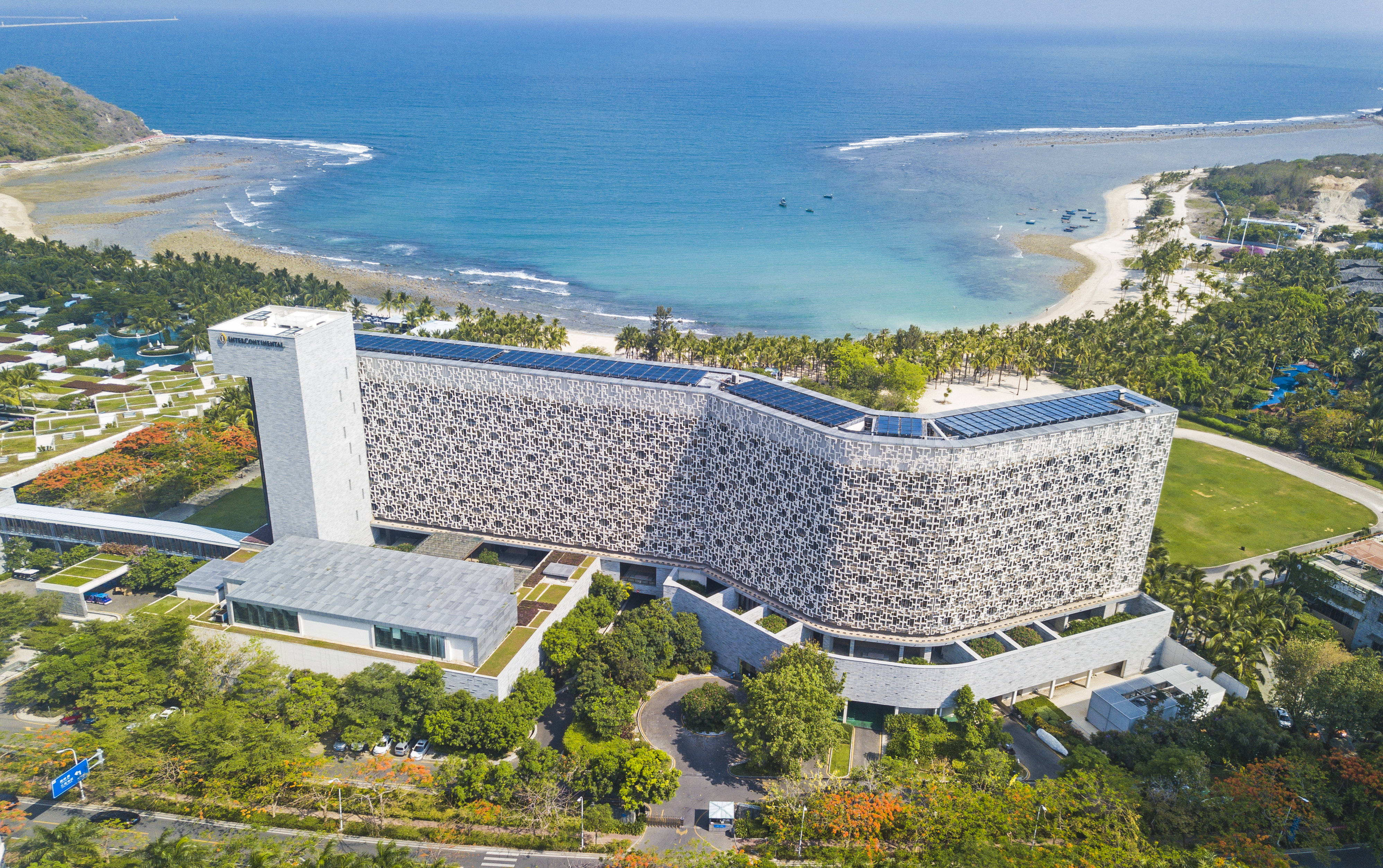 Sanya China Hotels; InterContinental Sanya Resort- Deluxe Sanya, Hainan Island, China