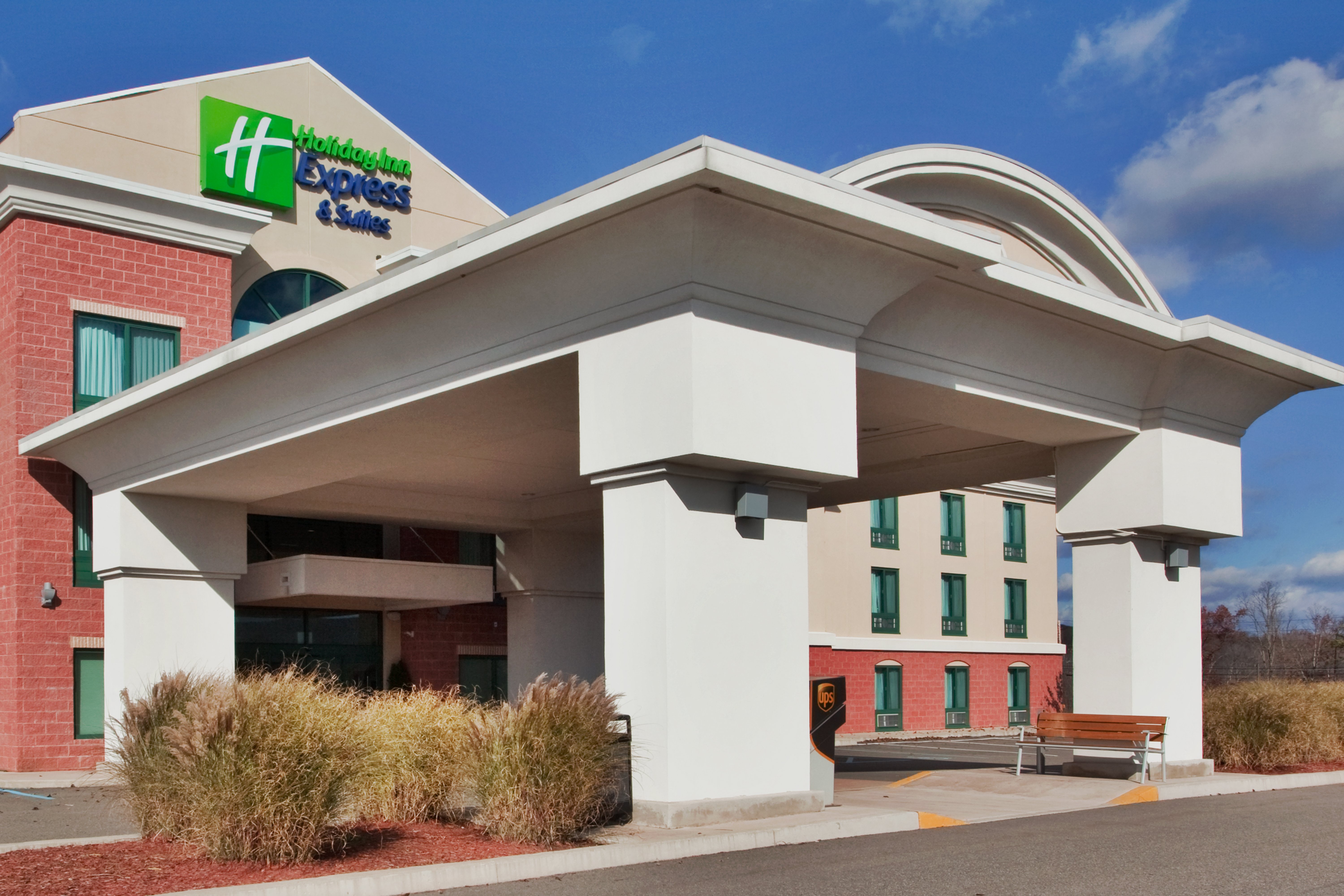Holiday Inn Express Hotel & Suites Drums, PA Hotels Tourist Class
