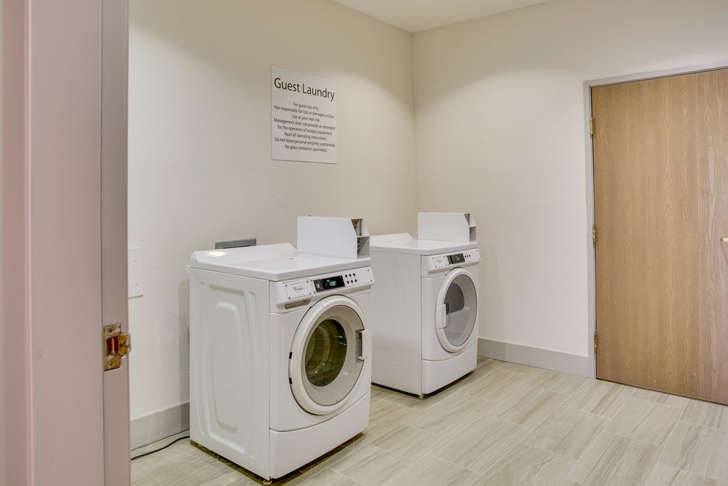 Holiday Inn Express Hotel & Suites Oklahoma City-Bethany - Tap to explore photos