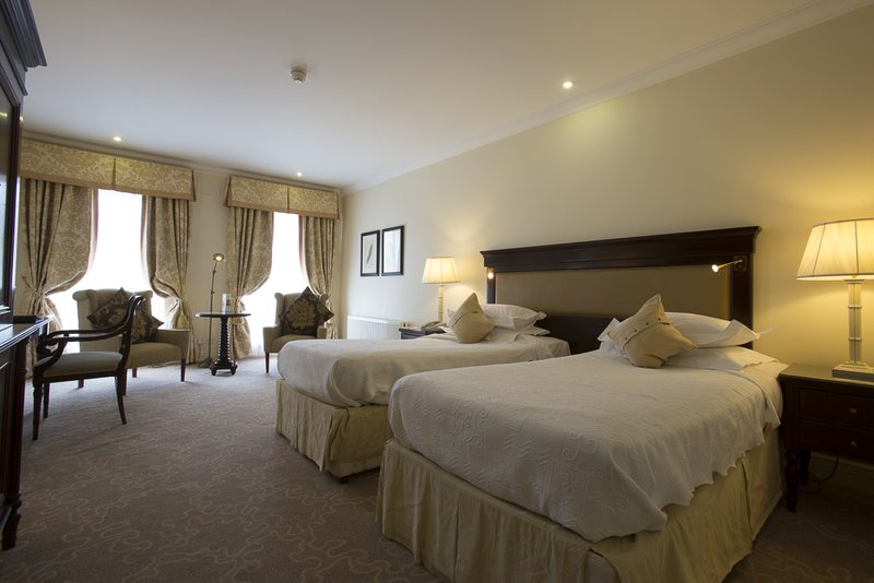 Keadeen Hotel | CURRAGH ROAD, Avoca | +353 45 431 666