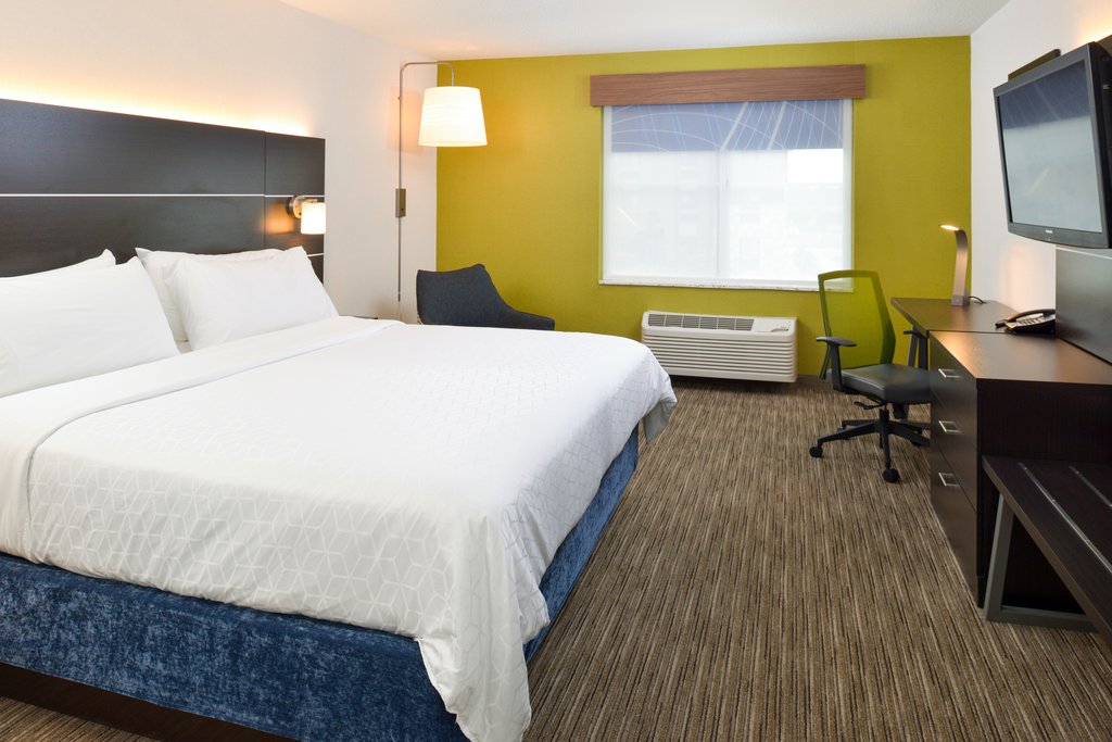 Holiday Inn Express Novi Northwest Wixom - Tap to explore photos