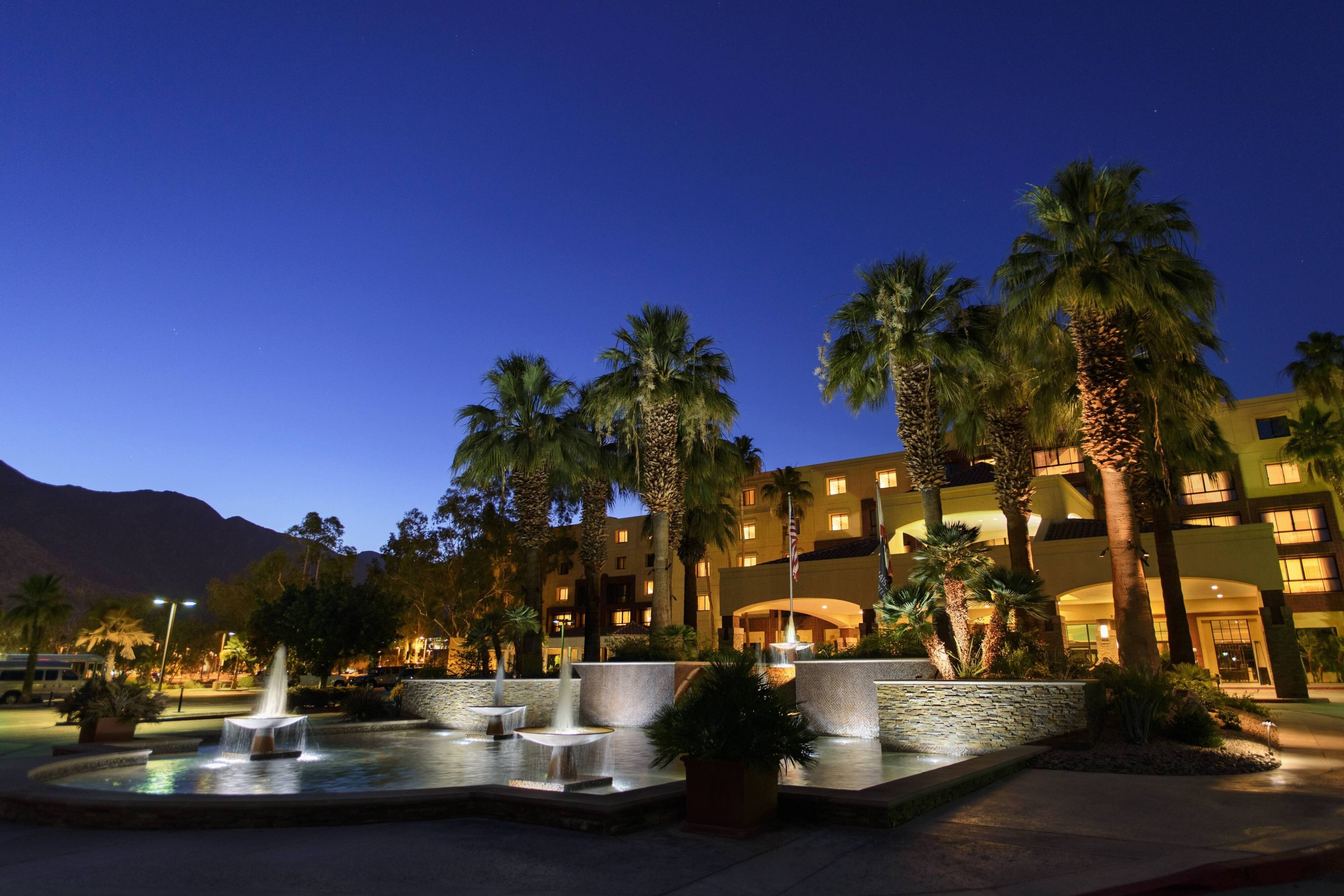 Renaissance Palm Springs Hotel First Class Palm Springs, CA Hotels