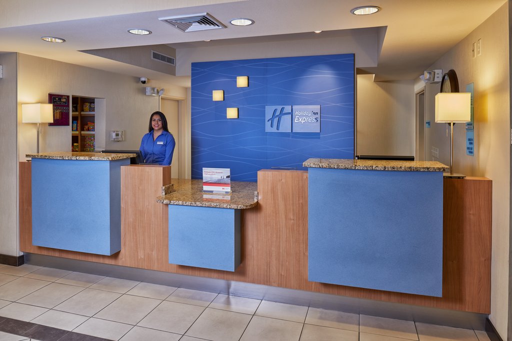 Holiday Inn Express & Suites El Paso Airport Area, an IHG Hotel - Tap to explore photos