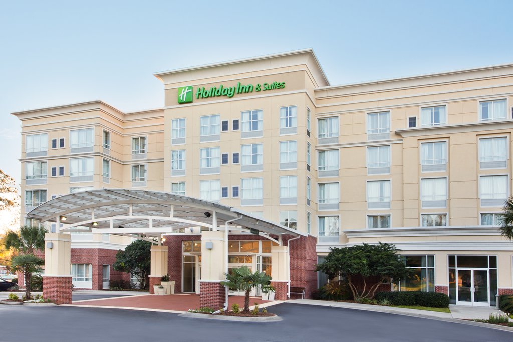 Holiday Inn BRUNSWICK I-95 (EXIT 38) - Tap to explore photos