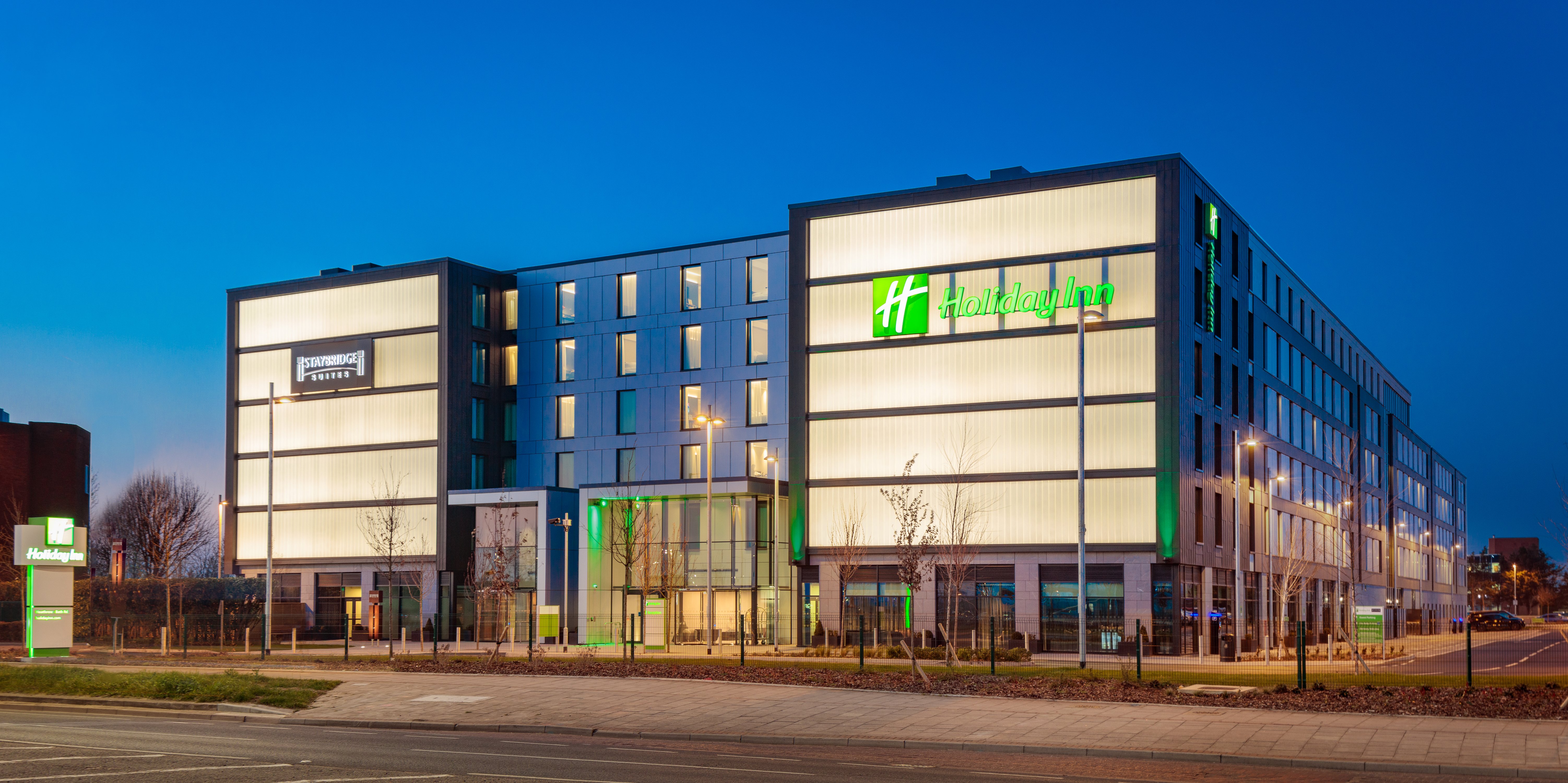 Holiday Inn London Heathrow Bath Road First Class West Drayton