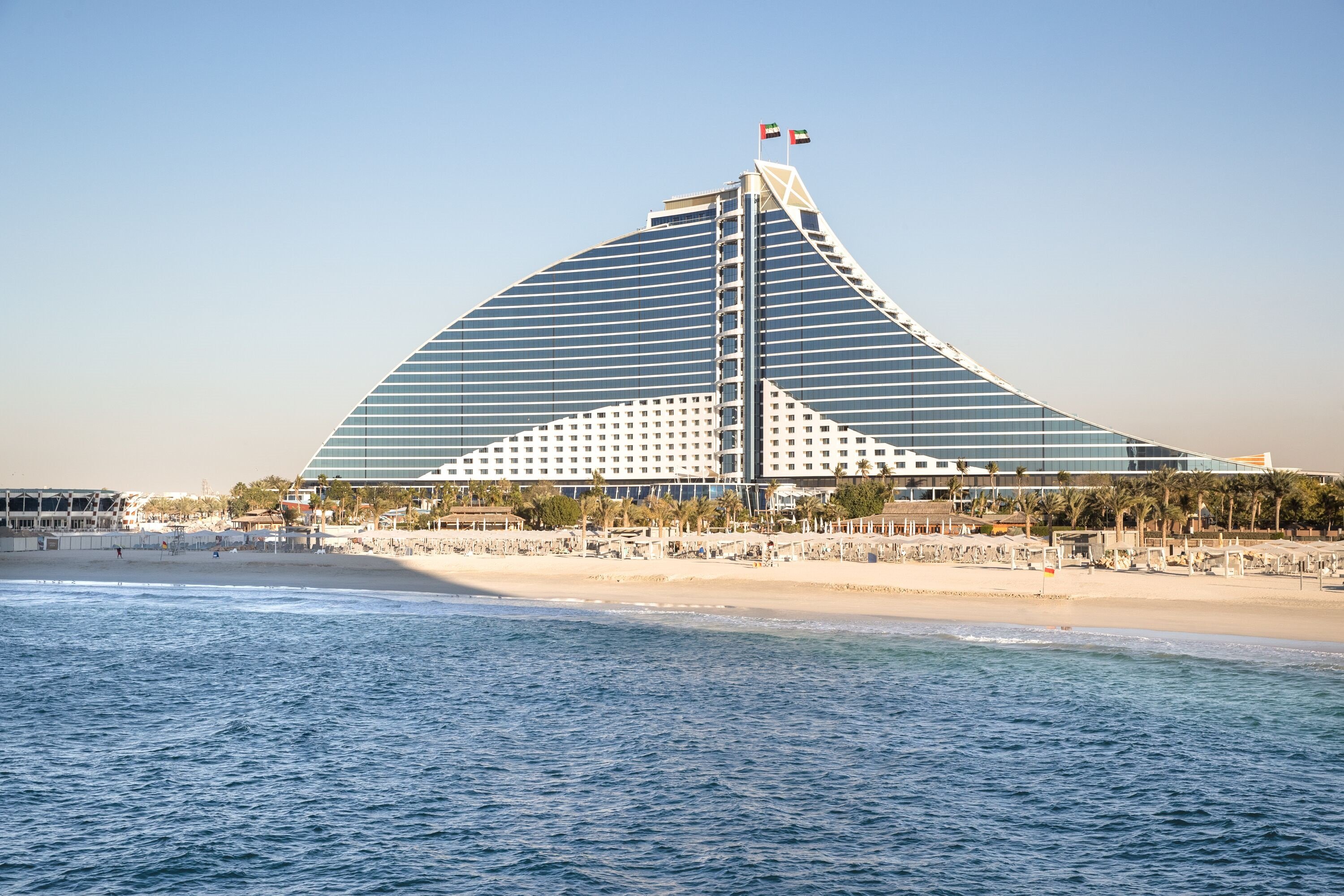 Dubai Resort Hotels; Jumeirah Beach Hotel- Deluxe Dubai, United Arab Emirates Hotels- GDS