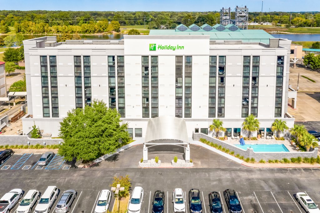 Holiday Inn ALEXANDRIA - DOWNTOWN - Tap to explore photos