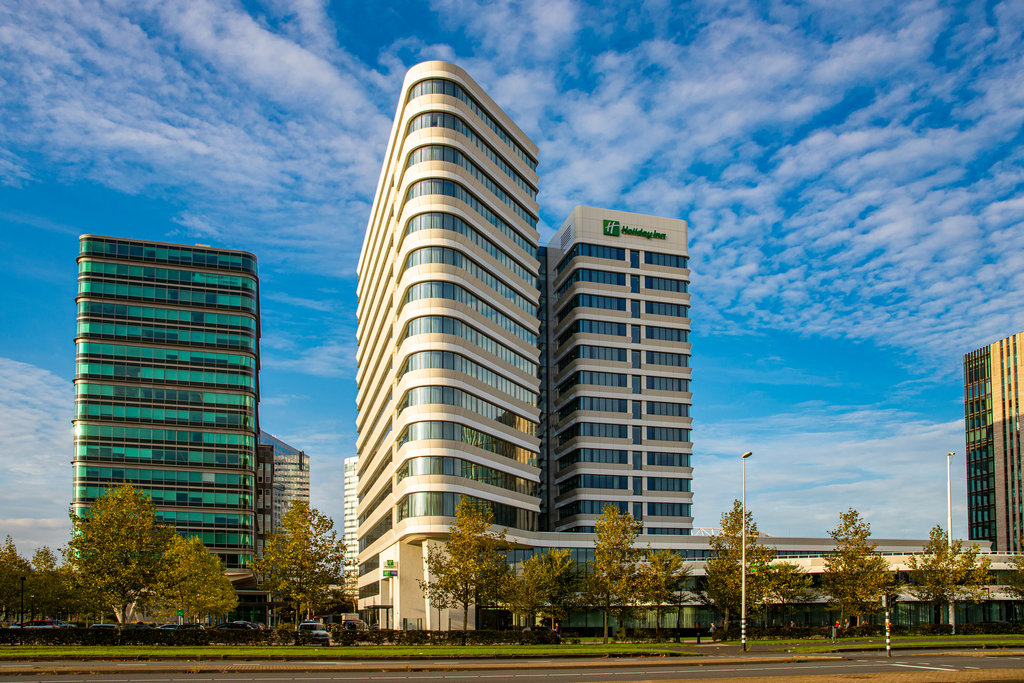 Holiday Inn AMSTERDAM - ARENA TOWERS by IHG